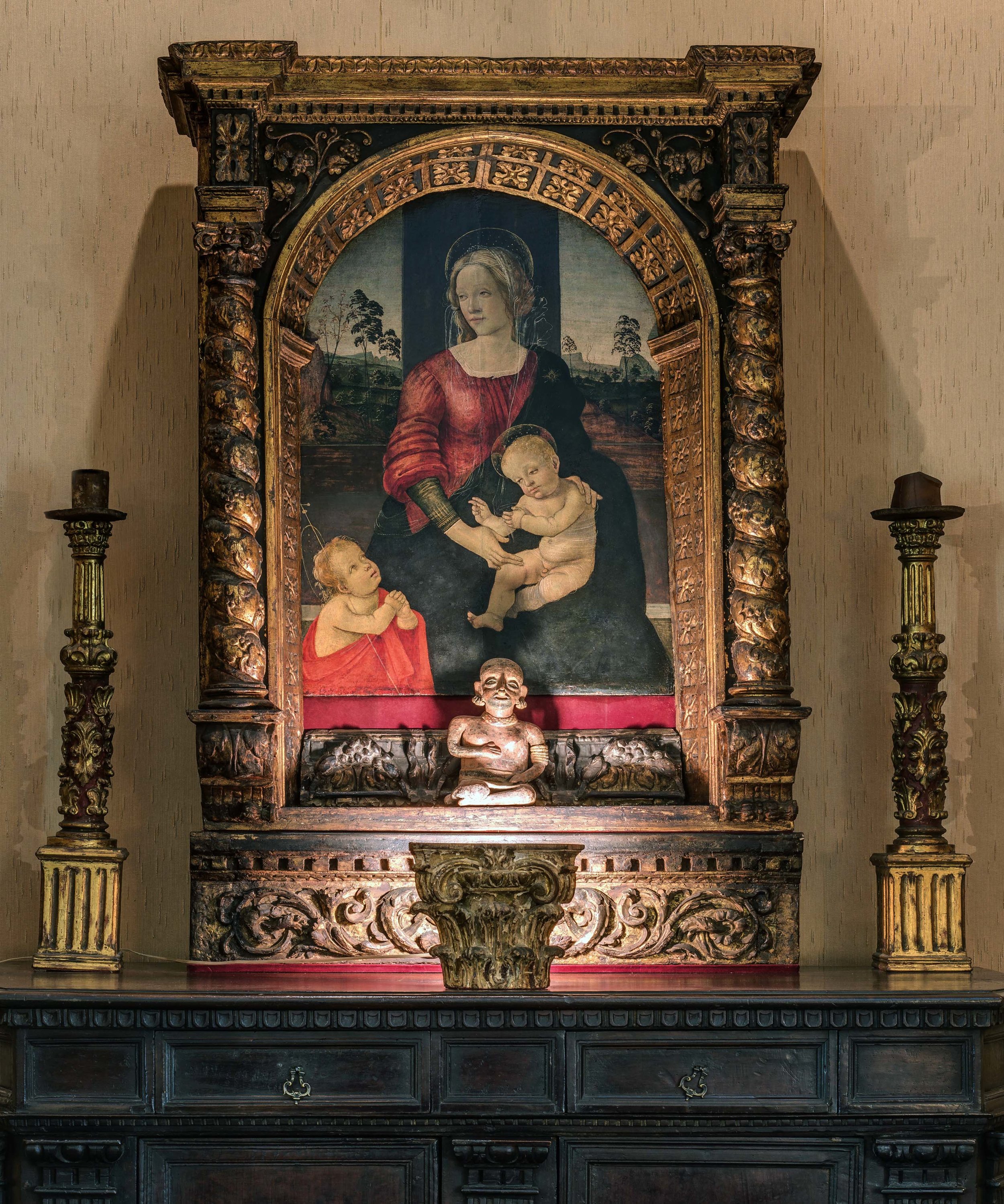 Círculo Mágico (Madona, Menino e São João Batista, Sandro Botticelli e Estatueta Feminina Pré-Colombiana, México)