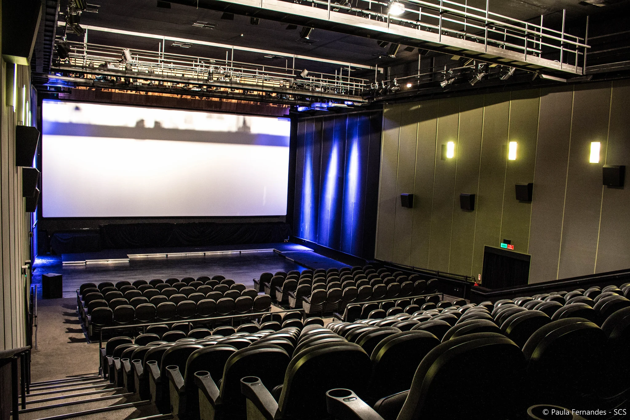 A sala do CineArte UFF é ideal para quem curte assistir aos bons filmes selecionados pela programação 