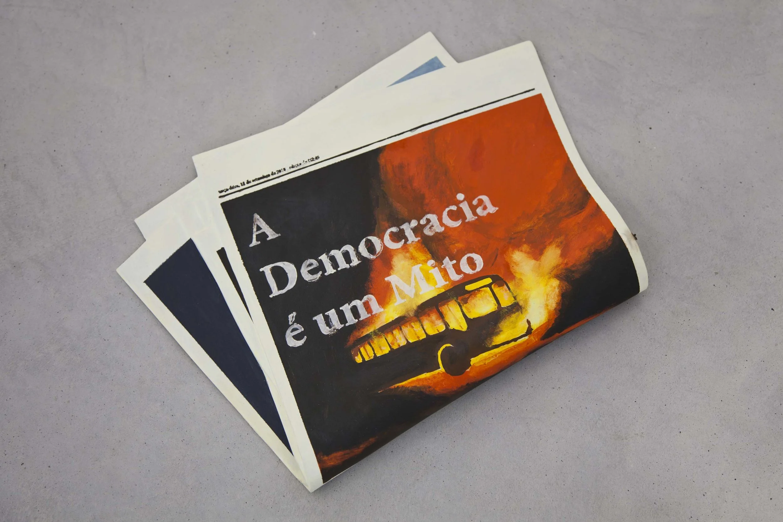 Vanderlei Lopes, A democracia é um mito, 2018, bronze