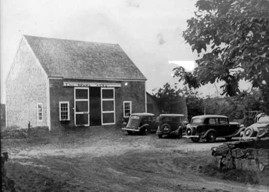 apccbarn_old photo_bw.jpg