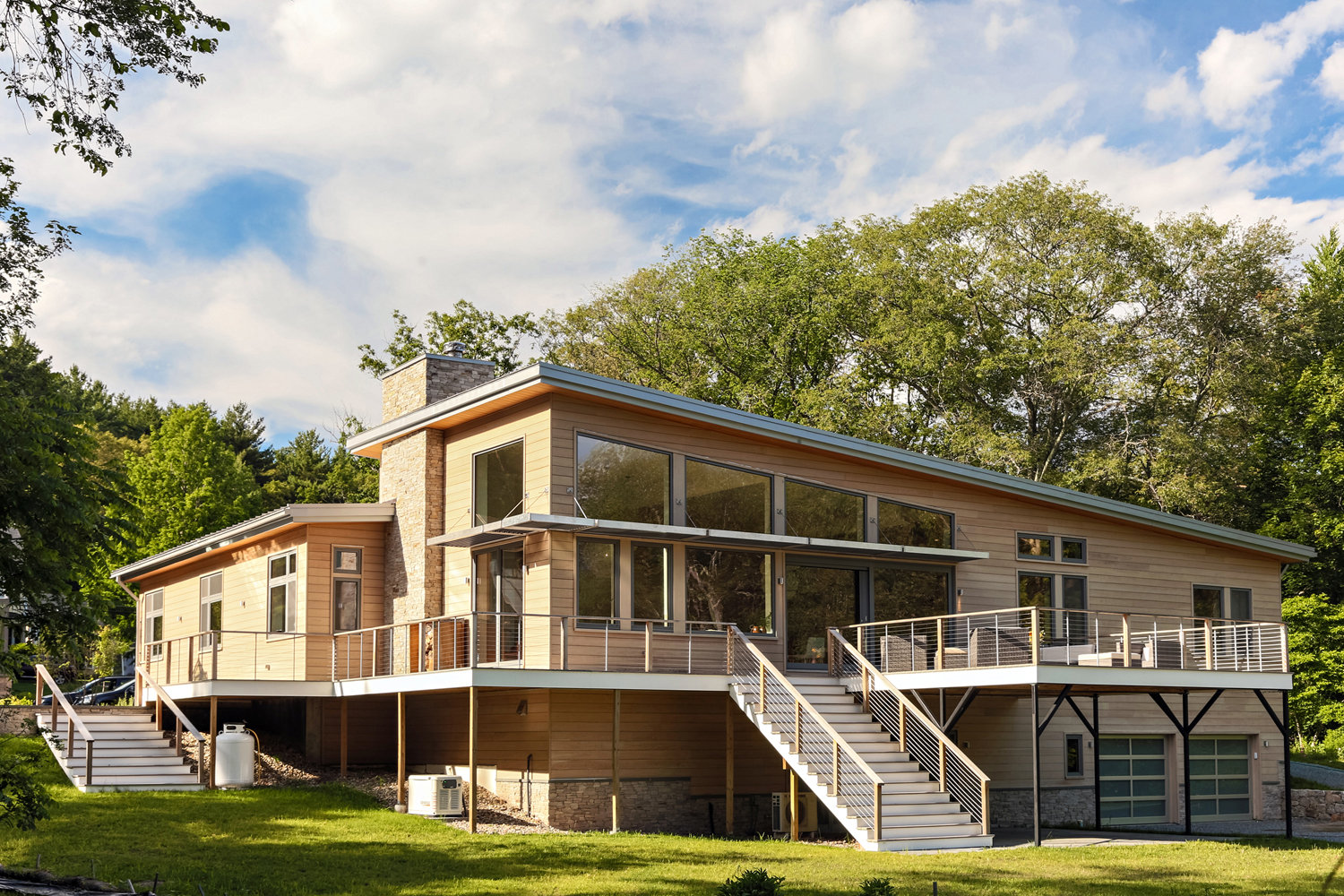 lincoln_south elevation.jpg