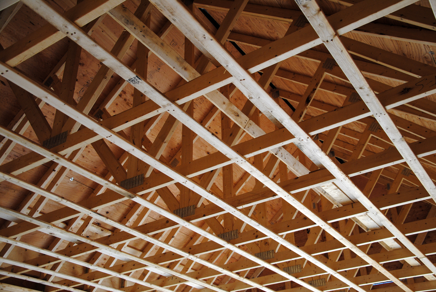 Raised Heel Energy Truss