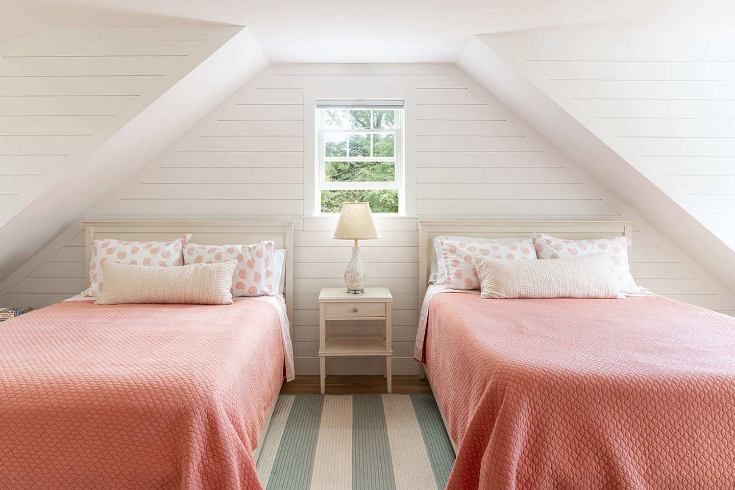 12 south orleans pink bedroom 1.jpg