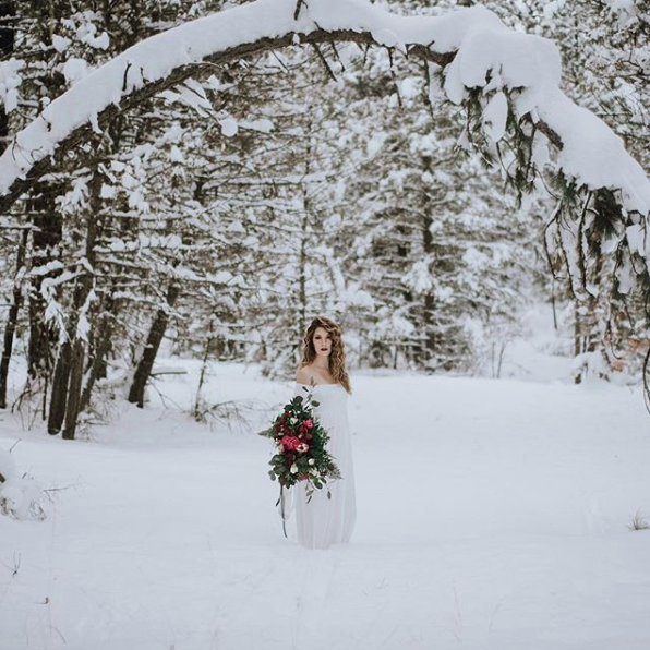 Photography by Kara Hockley. Florals by MJ's Floral Boutique. Makeup by Candace Janisch. Modelling by Lauren Rousson