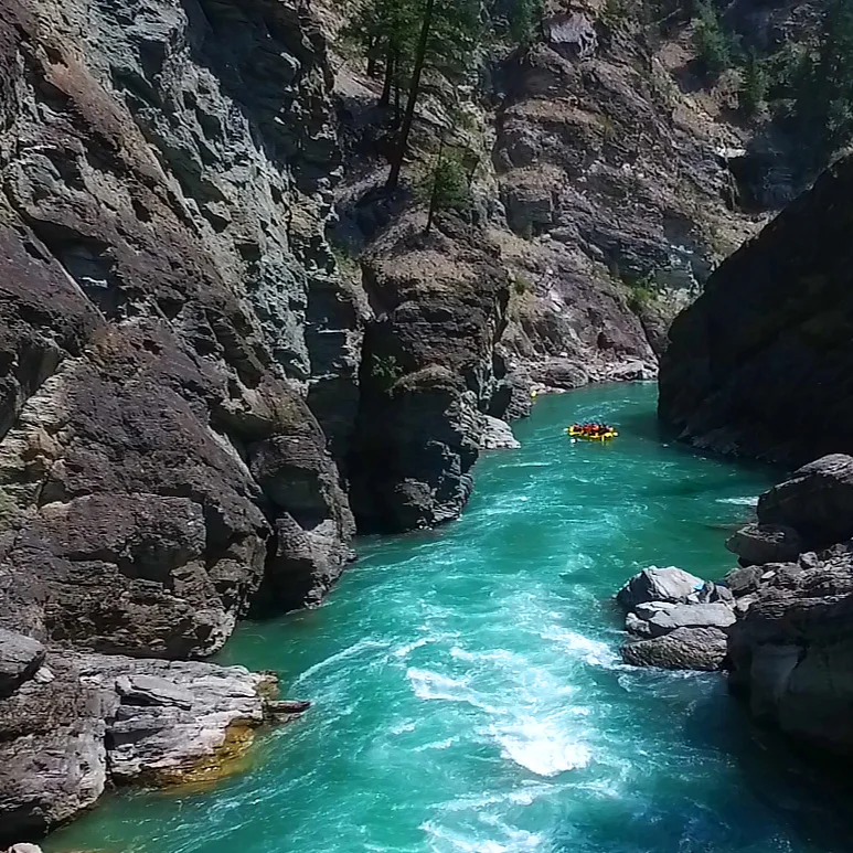 kootenay-rafiting.jpg