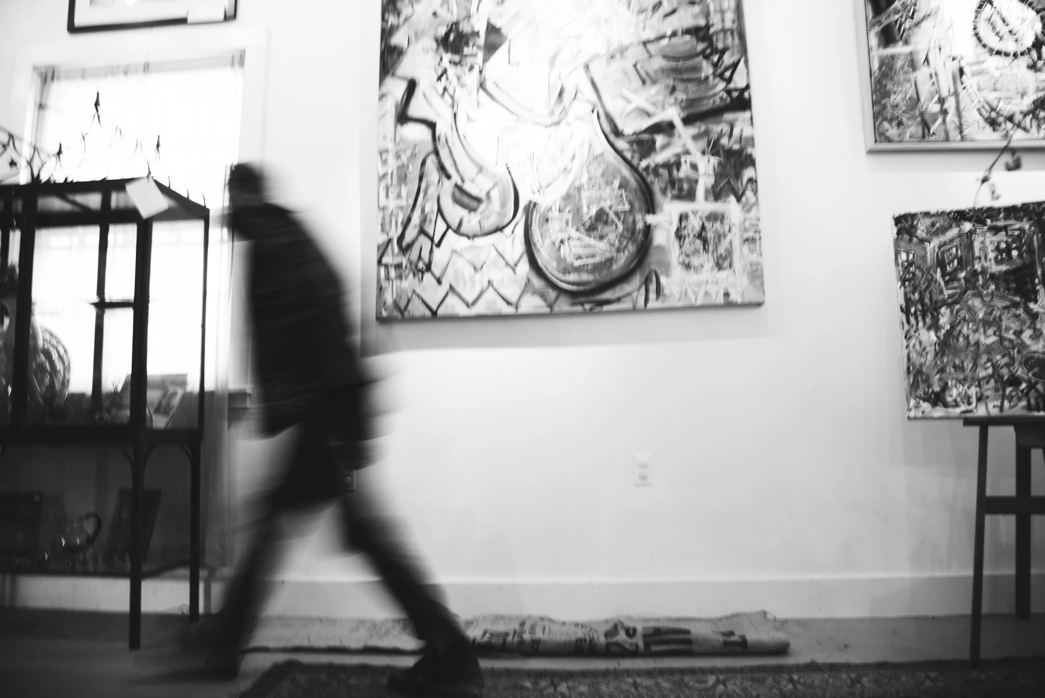 Profile pic walking 2.JPG