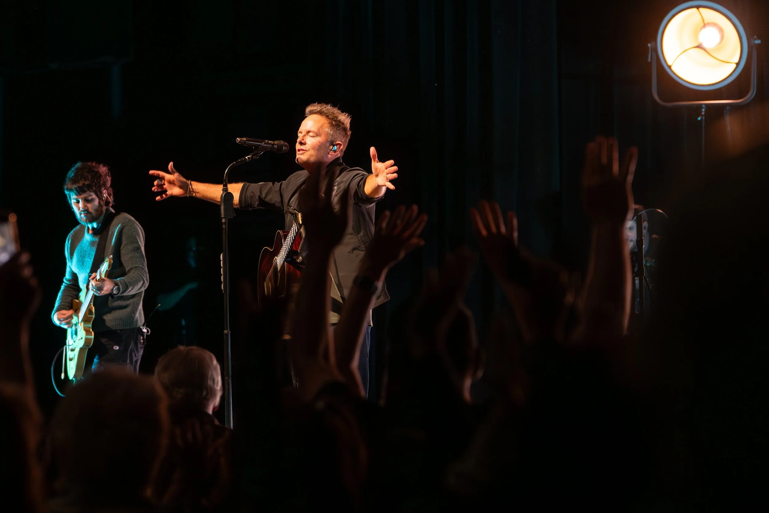 CHRIS TOMLIN WITH SPECIAL GUEST THE HERITAGE