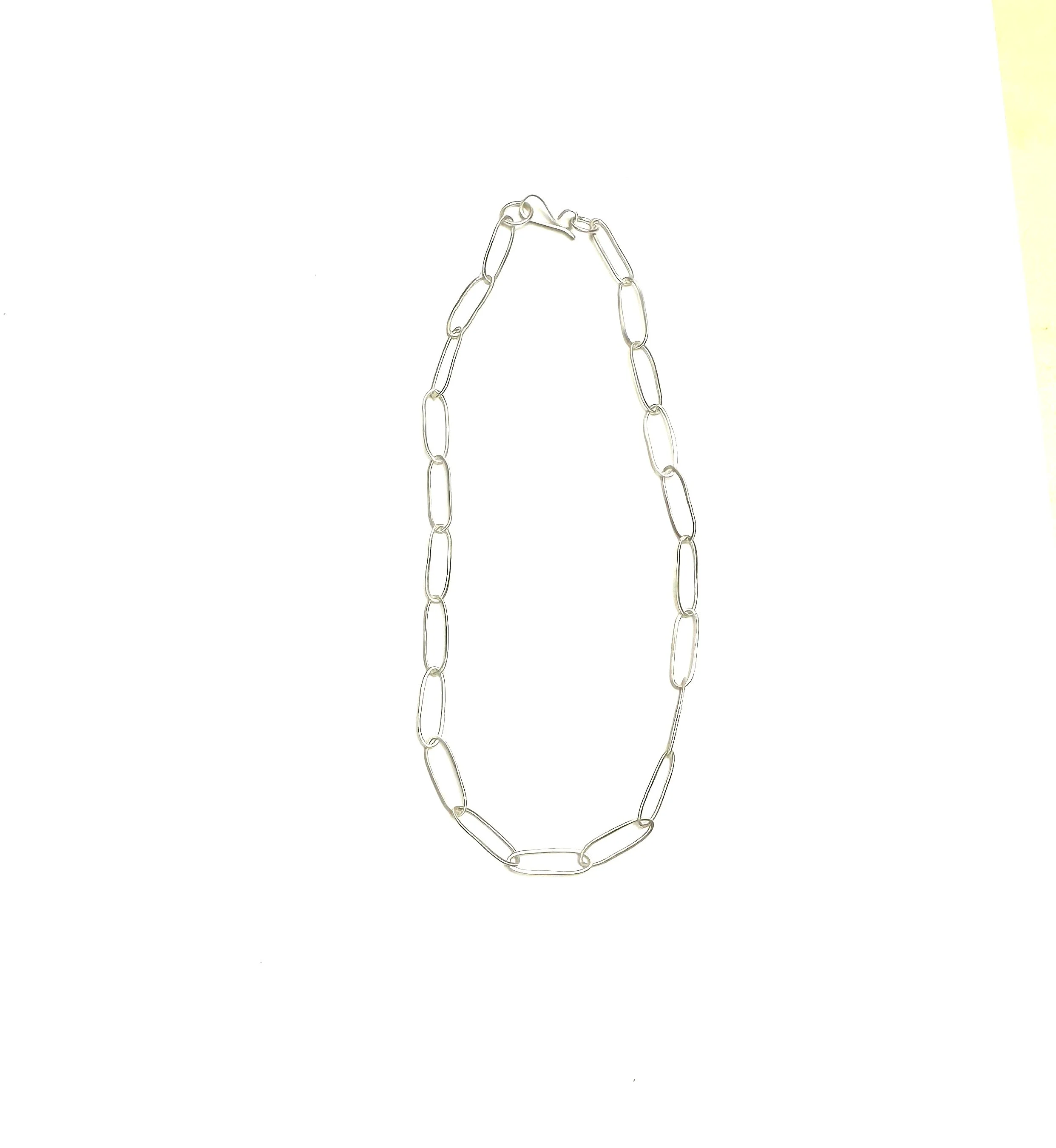 Simple Paperclip Chain