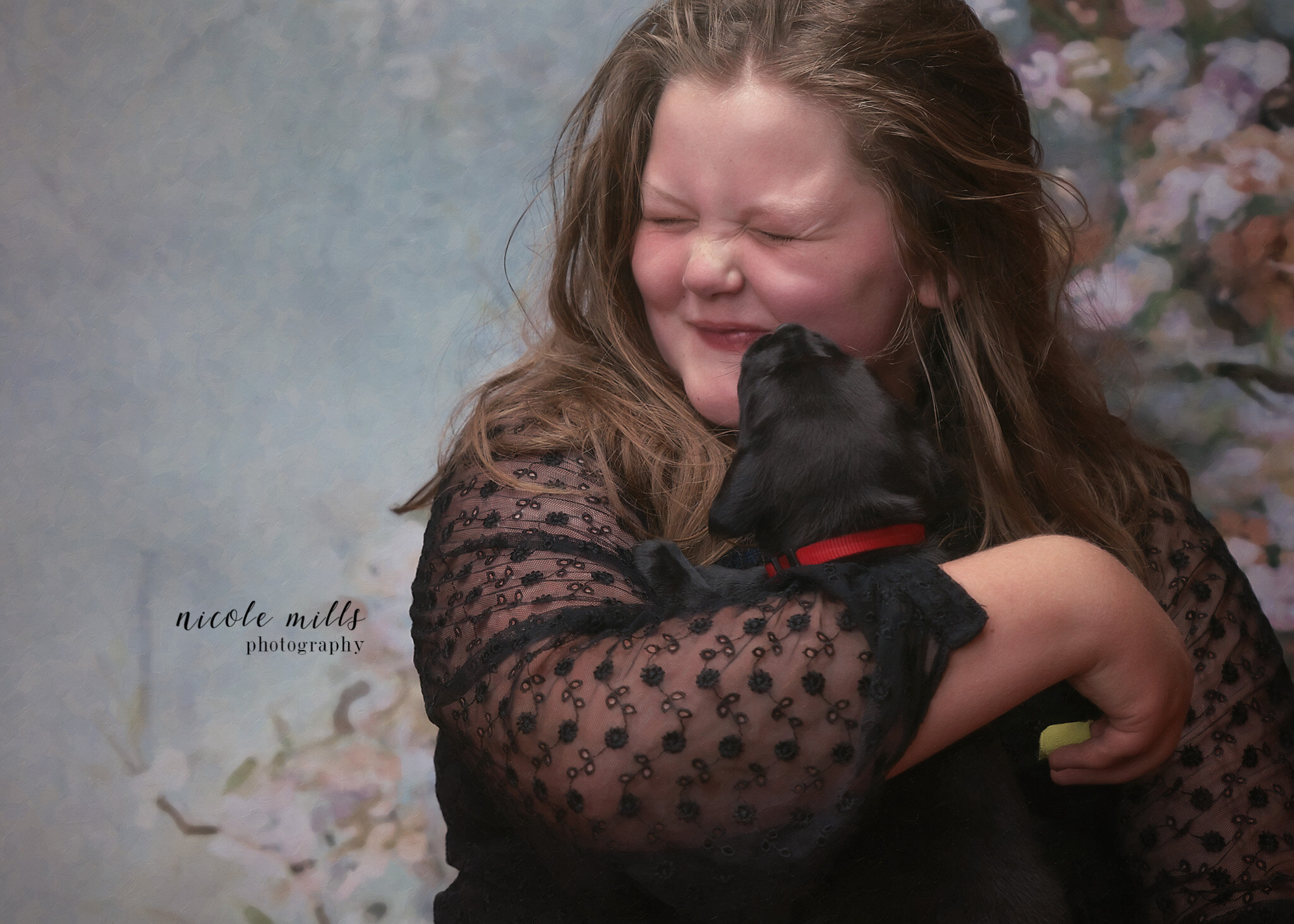 A Girl and her Puppy | Nicole Mills Photo