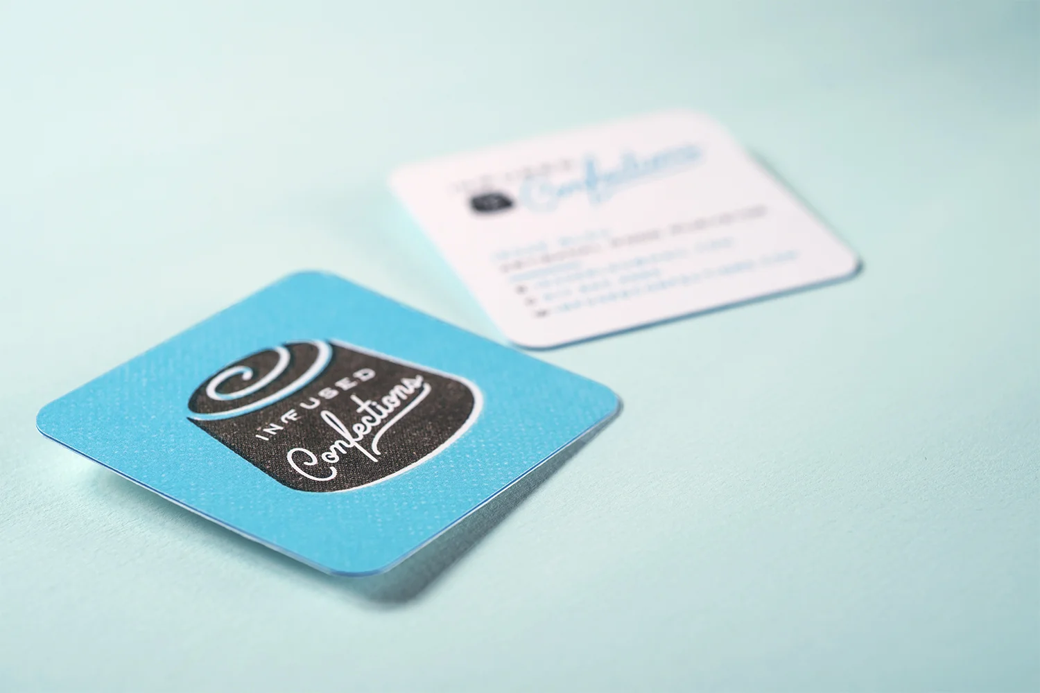 BLUE SIDE STRIPE ON BUSINESS CARD