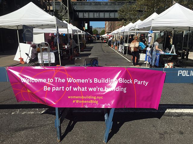 Our film character Sharon Richardson participating in the 2nd annual women's building block party serving food to visitors! The women's building was once a women prison to held women down and now it is repurposed to lift women up. Sharon herself lived there for 1 year before coming back 6 years ago, it holds great meaning to the women that have served time there and an empowerment to women globally when it finally opens in 2020! thanks to @madhorse7 Chuang for filming the scene today! #justice #equality #womenempowerment #documentary #radicalgenerosityfilm #justsoulcatering #womensbuilding #NYC #nycbuildings #blockparty #streetfair #bayviewcorrectionalfacility