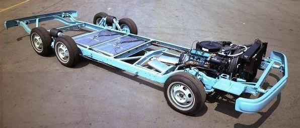 GMC-Motorhome-chassis-color-RF.jpg