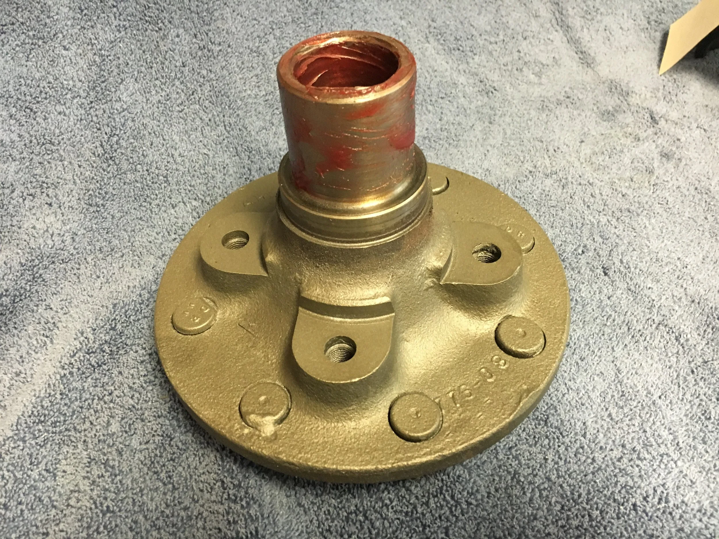 Front Wheel Hub IMG_0207.JPG