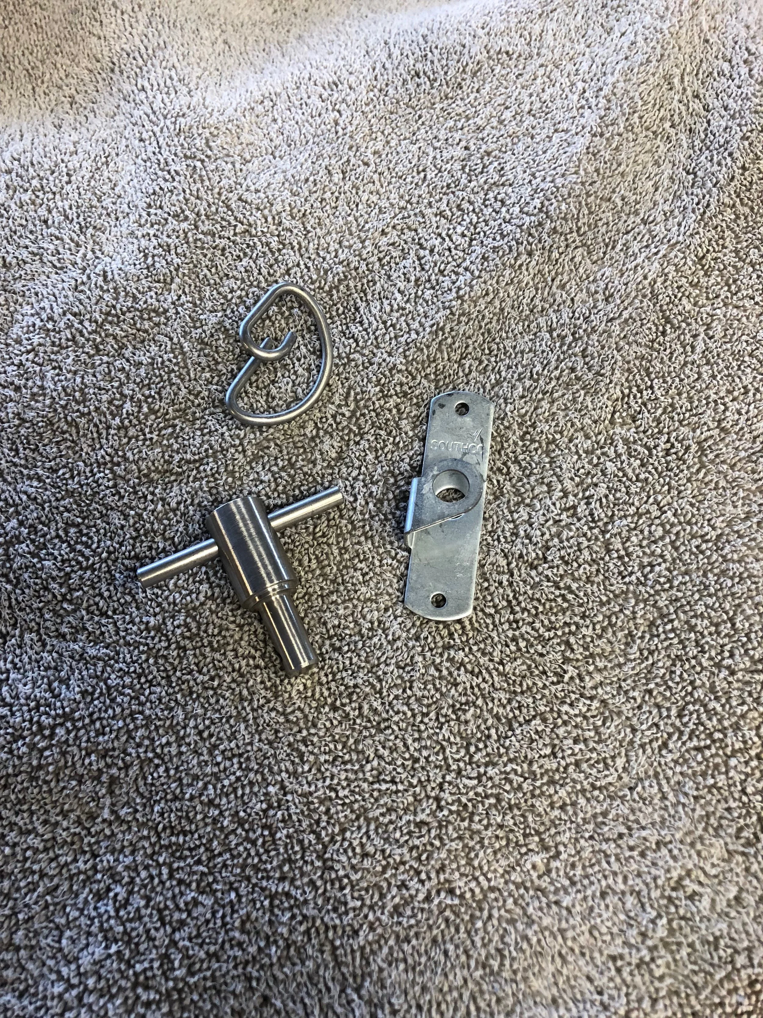 Compartment Door Latch IMG_0983.JPG