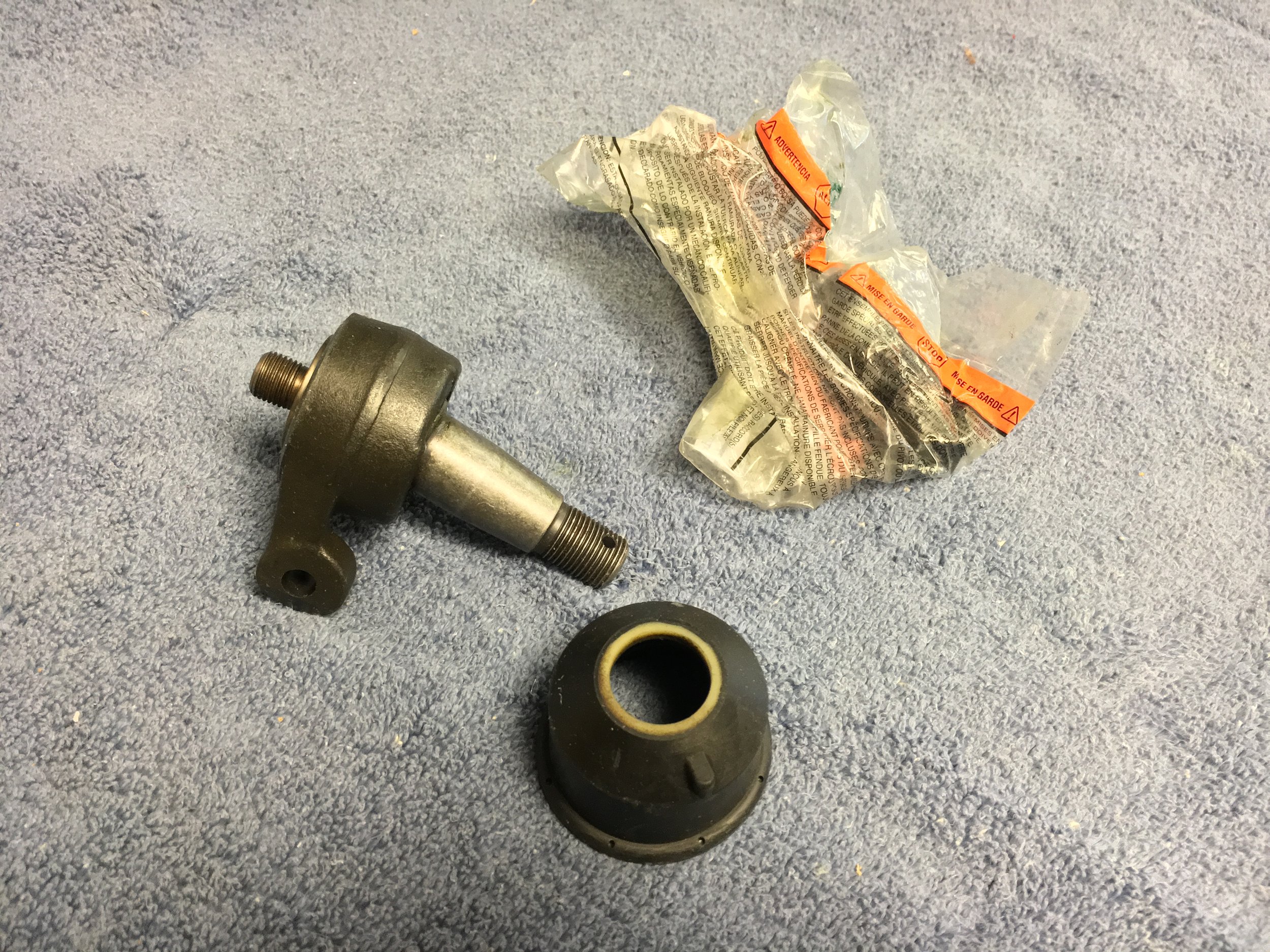 Ball Joint IMG_0214.JPG