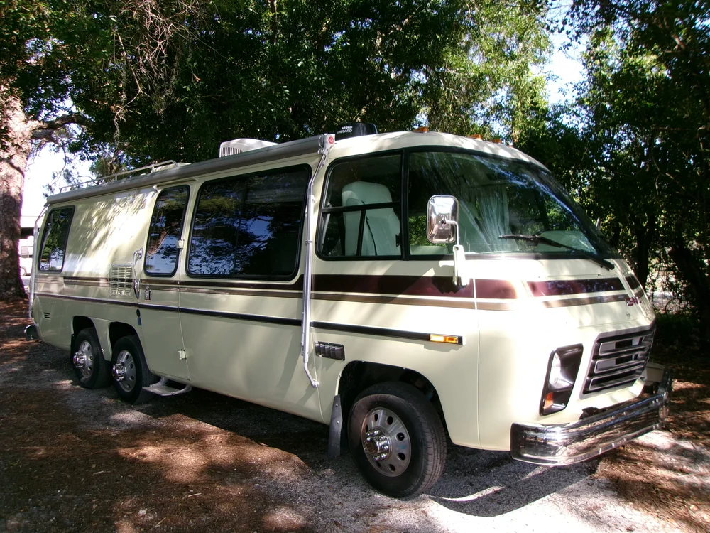 GMC Motorhomes For Sale — Alex Sirum Vintage GMC Alex Sirum