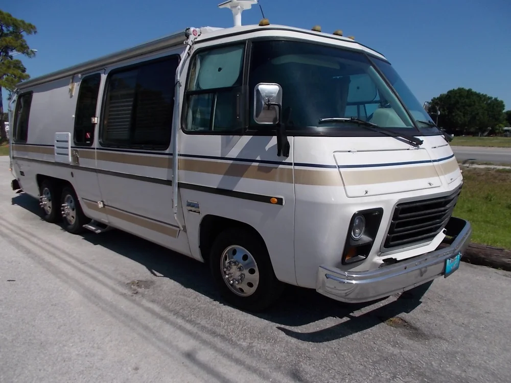 GMC Motorhomes For Sale — Alex Sirum Vintage GMC Alex Sirum