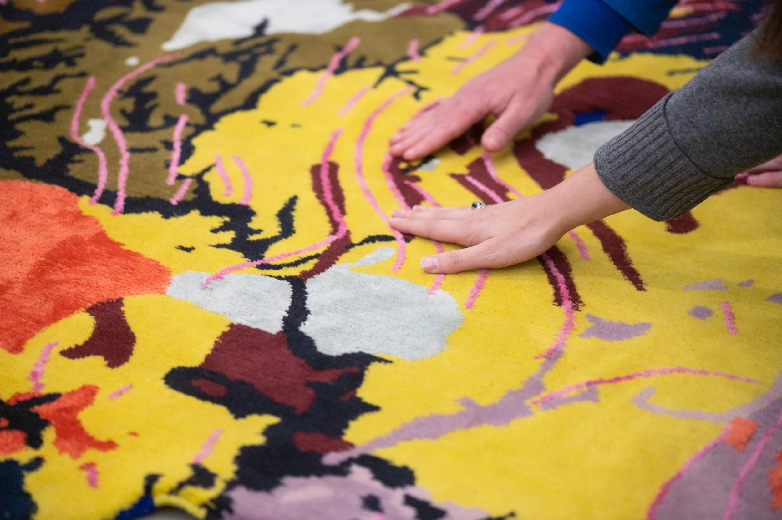 Holding Sensory exploration with Fayen d’Evie (fullres)-1845.jpg