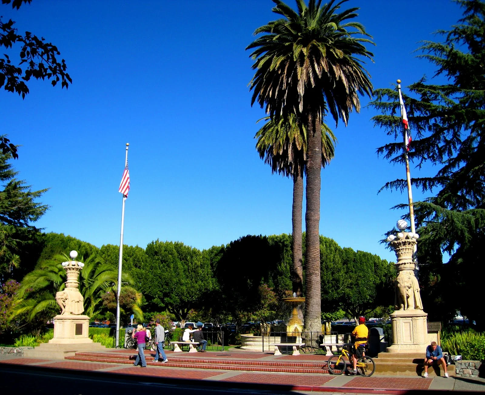 VIna del Mar Plaza - 11-15-09.jpg