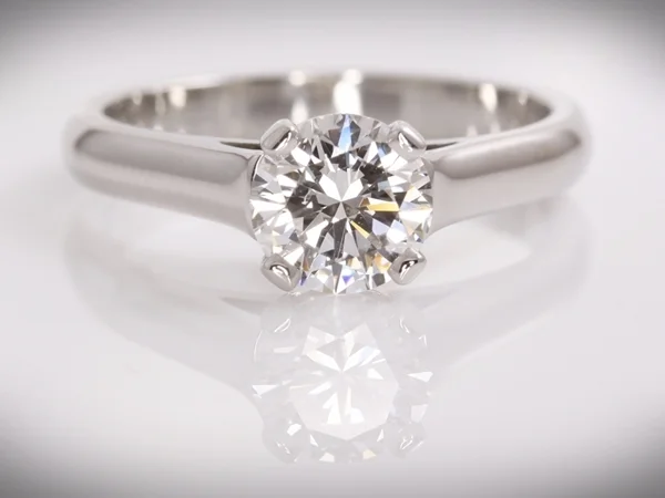 Manjian engagement rings003.JPG