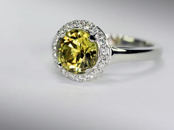 Manjian bespoke rings010.JPG