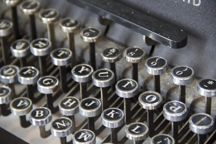 Old School Typewriter.jpg