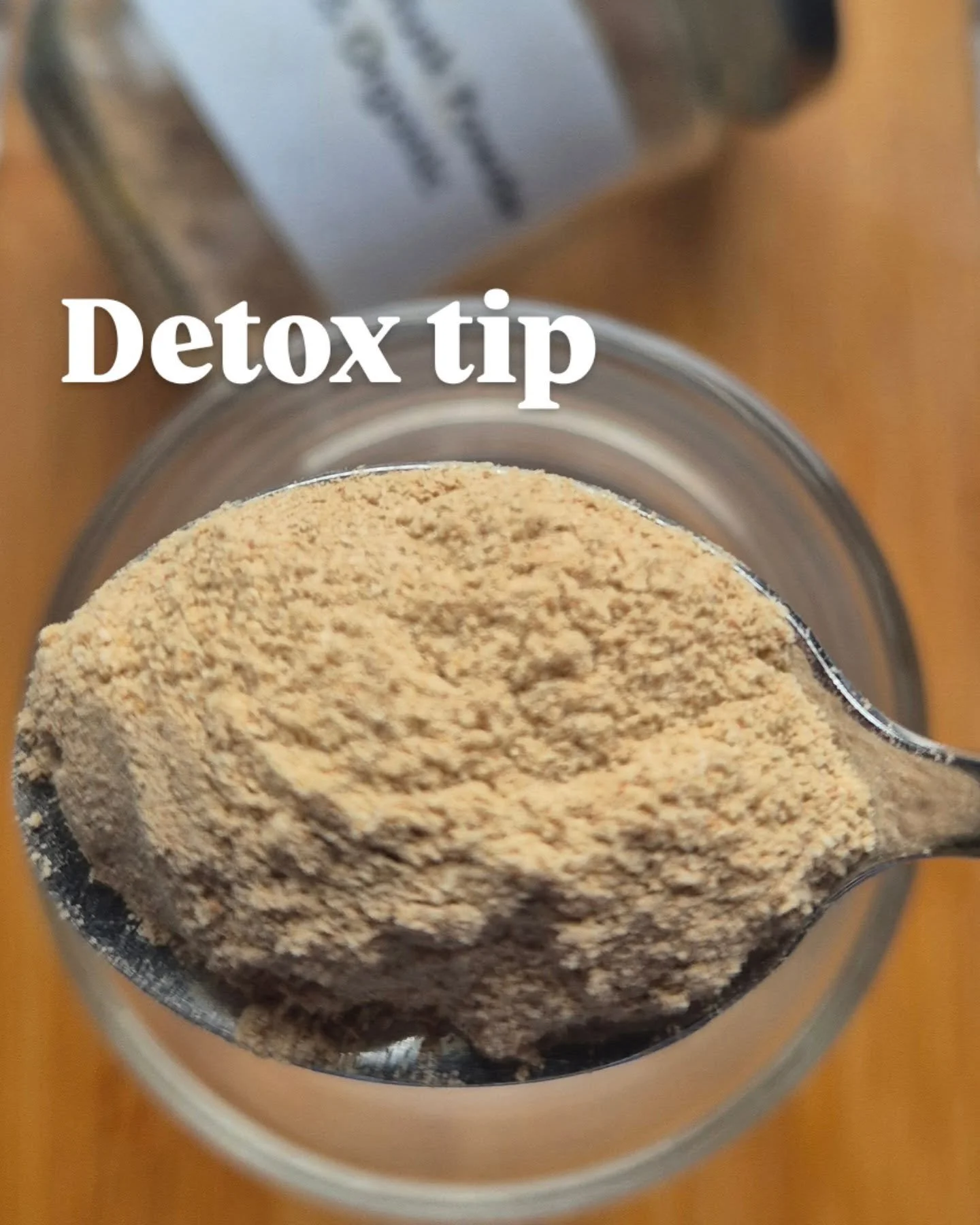 💪TALKING POWER OF PSYLLIUM HUSK! 🌿

Do you know the benefits of adding psyllium husk to your diet? 

WHAT IS IT❓

Psyllium Husk is a natural dietary fibre derived from the seeds of the Plantago ovata plant, and it offers several benefits when incor