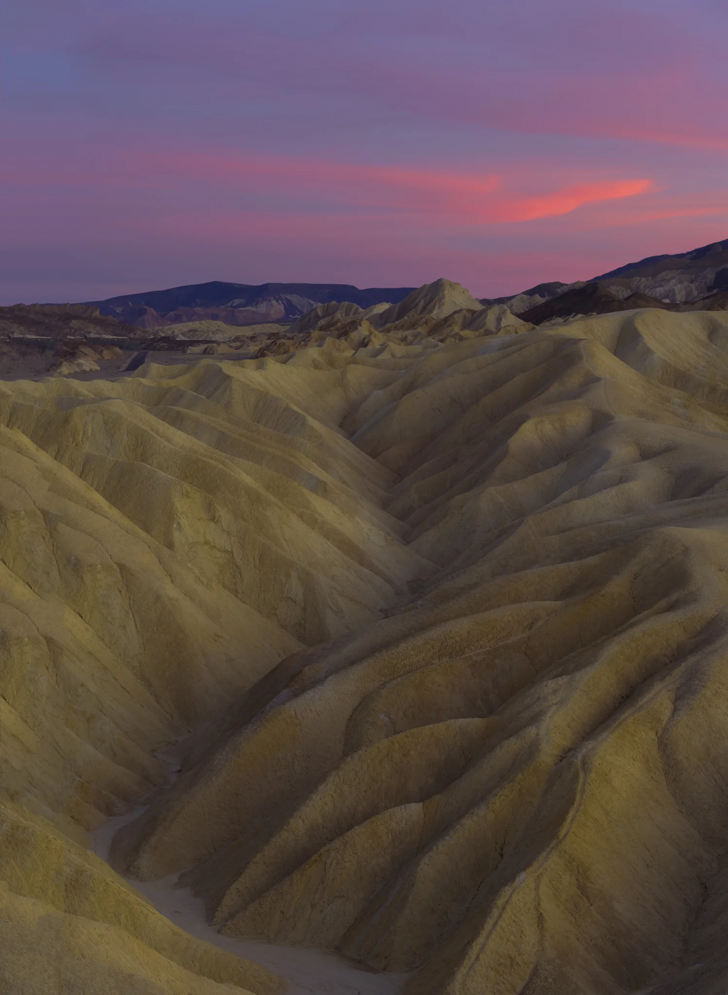 ZabriskiePointSunrise2.jpg