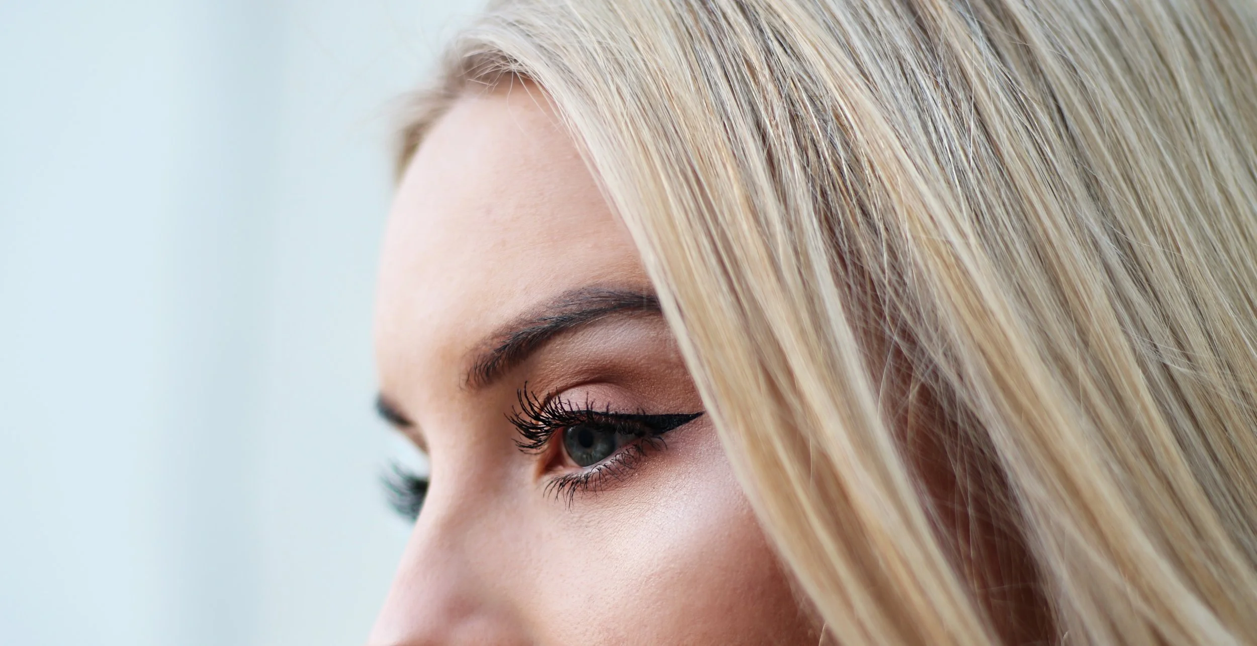 How to Grow Long Eyelashes