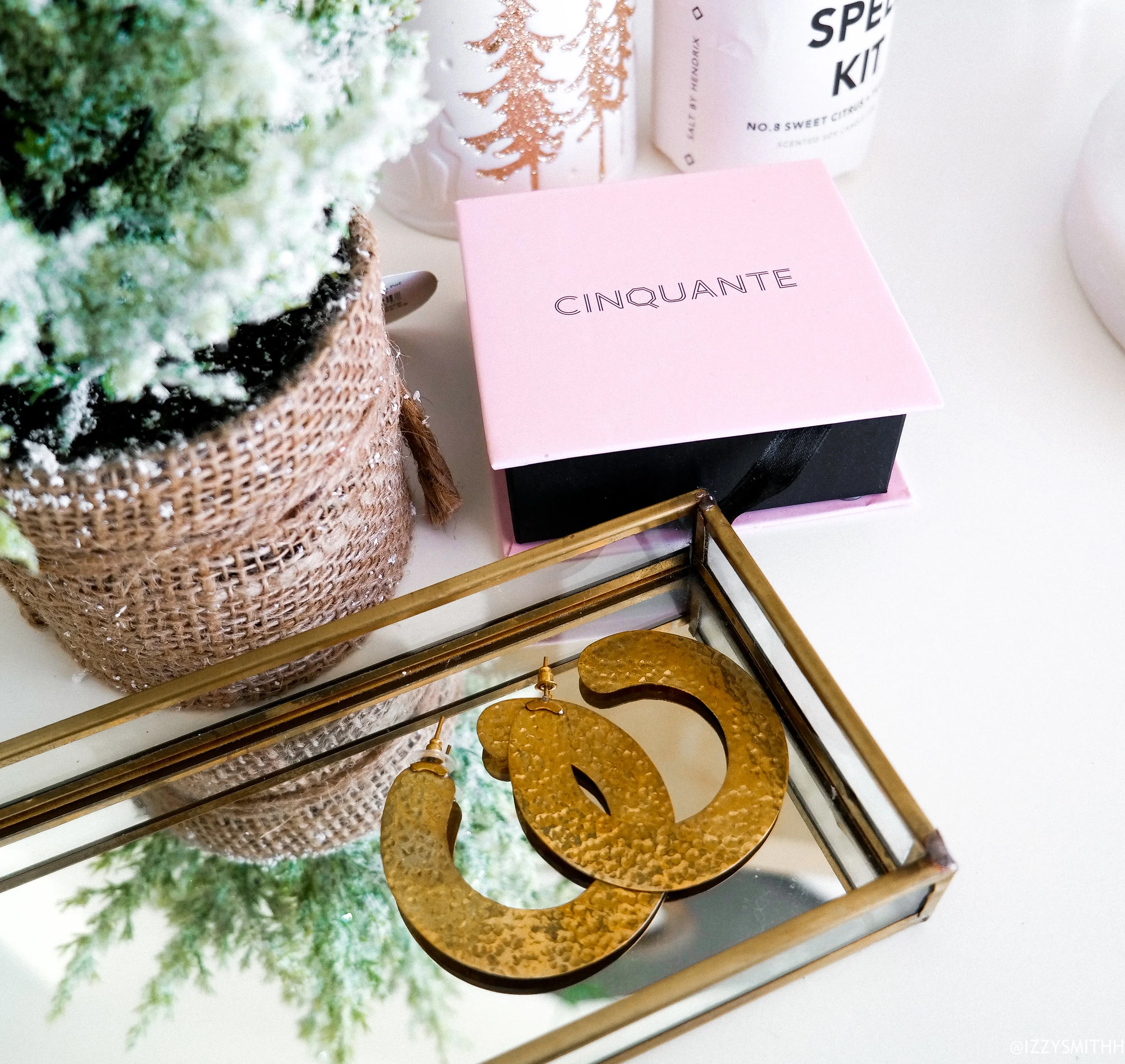 Xmas2017_Gift_Guide-48.jpg
