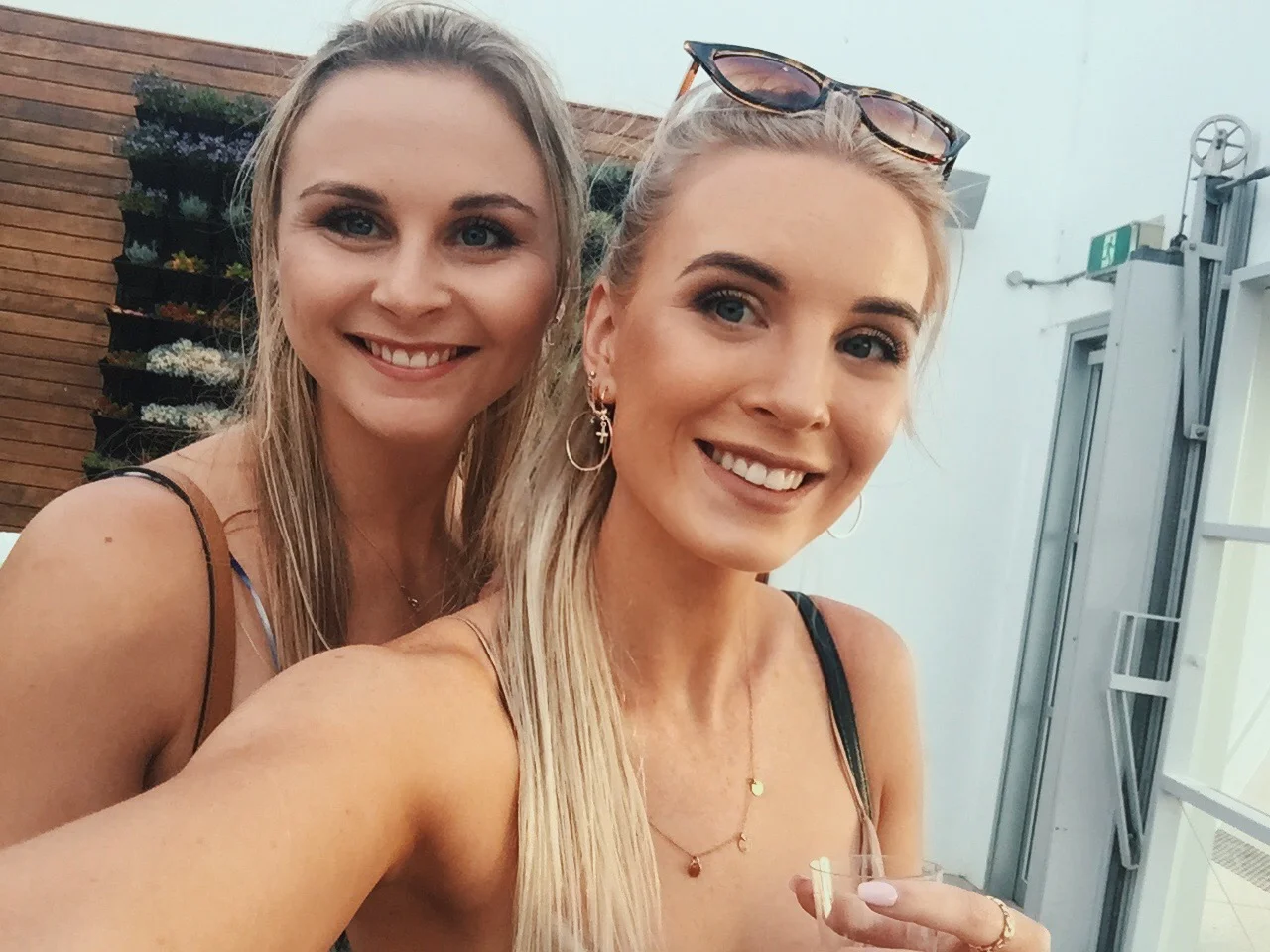 studio fix fluid reviews