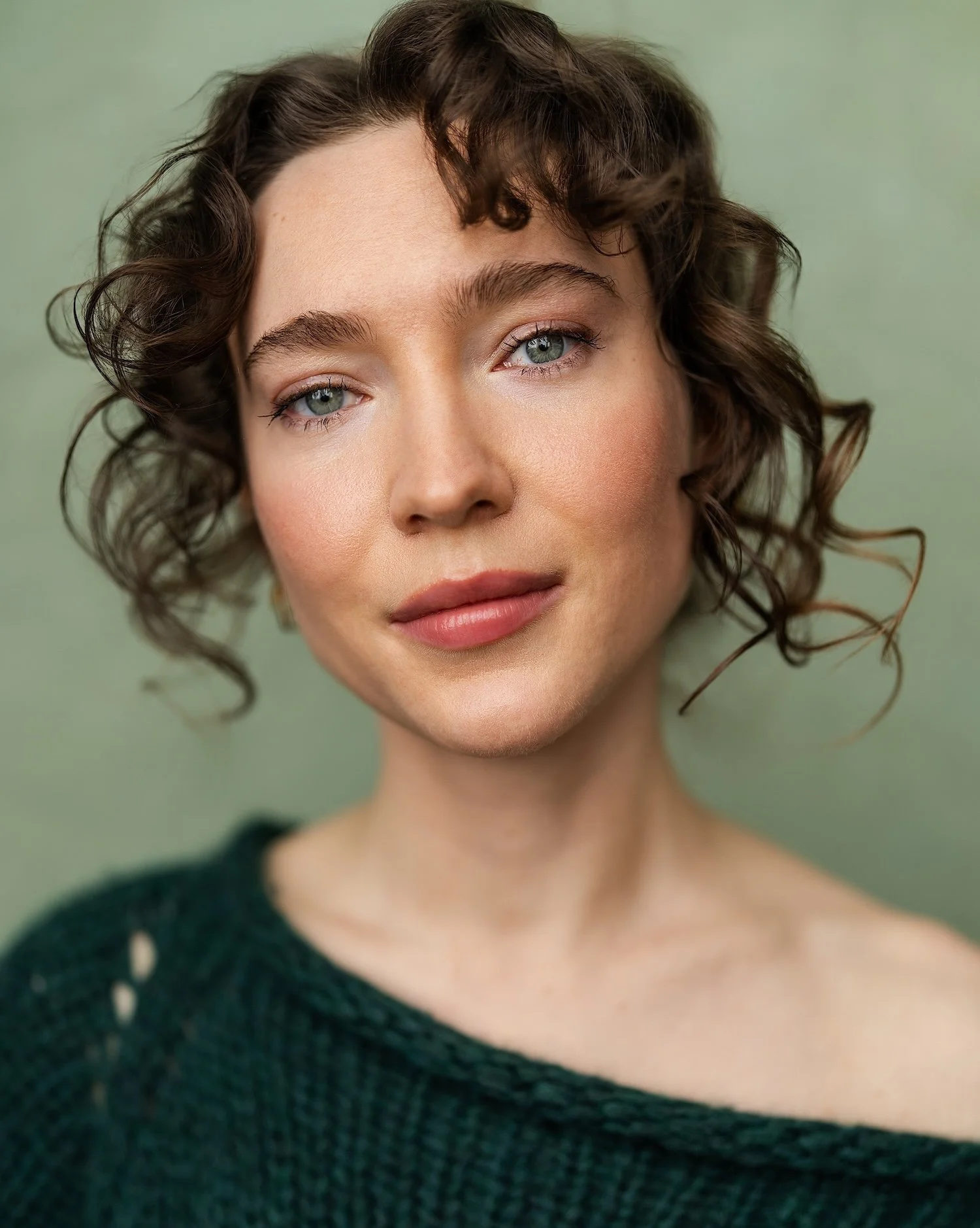 YELLOW_BELLY_PHOTO_Rebecca Hurd-1_(2) small.jpeg