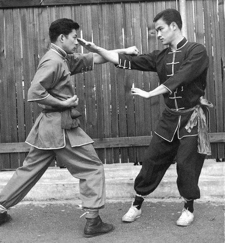 The Basic finger jab, currently taking center line from the opponent’s punch