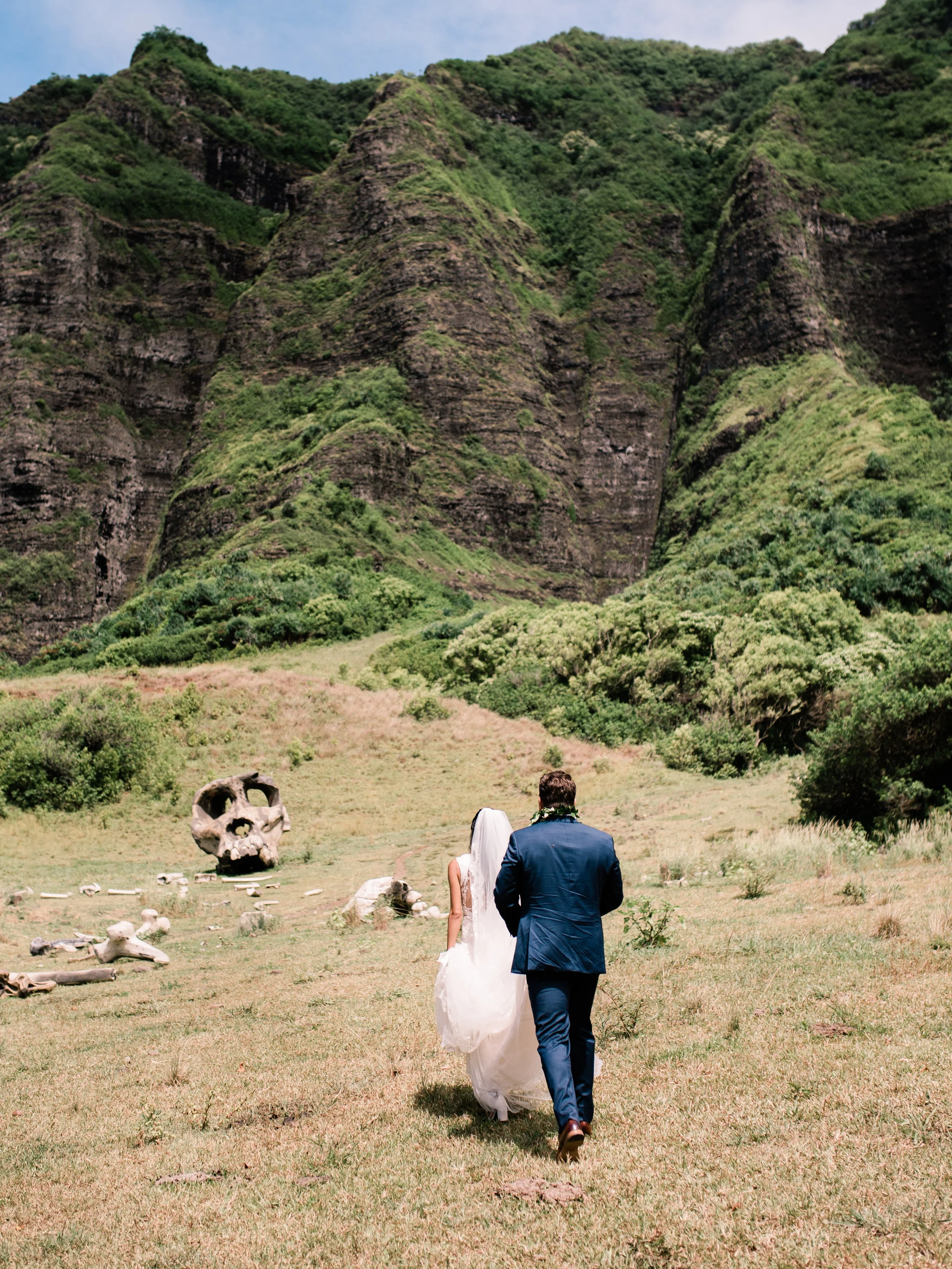 Amber and Markus // Moli'i Gardens at Kualoa Ranch, O'ahu Hawaii Wedding 