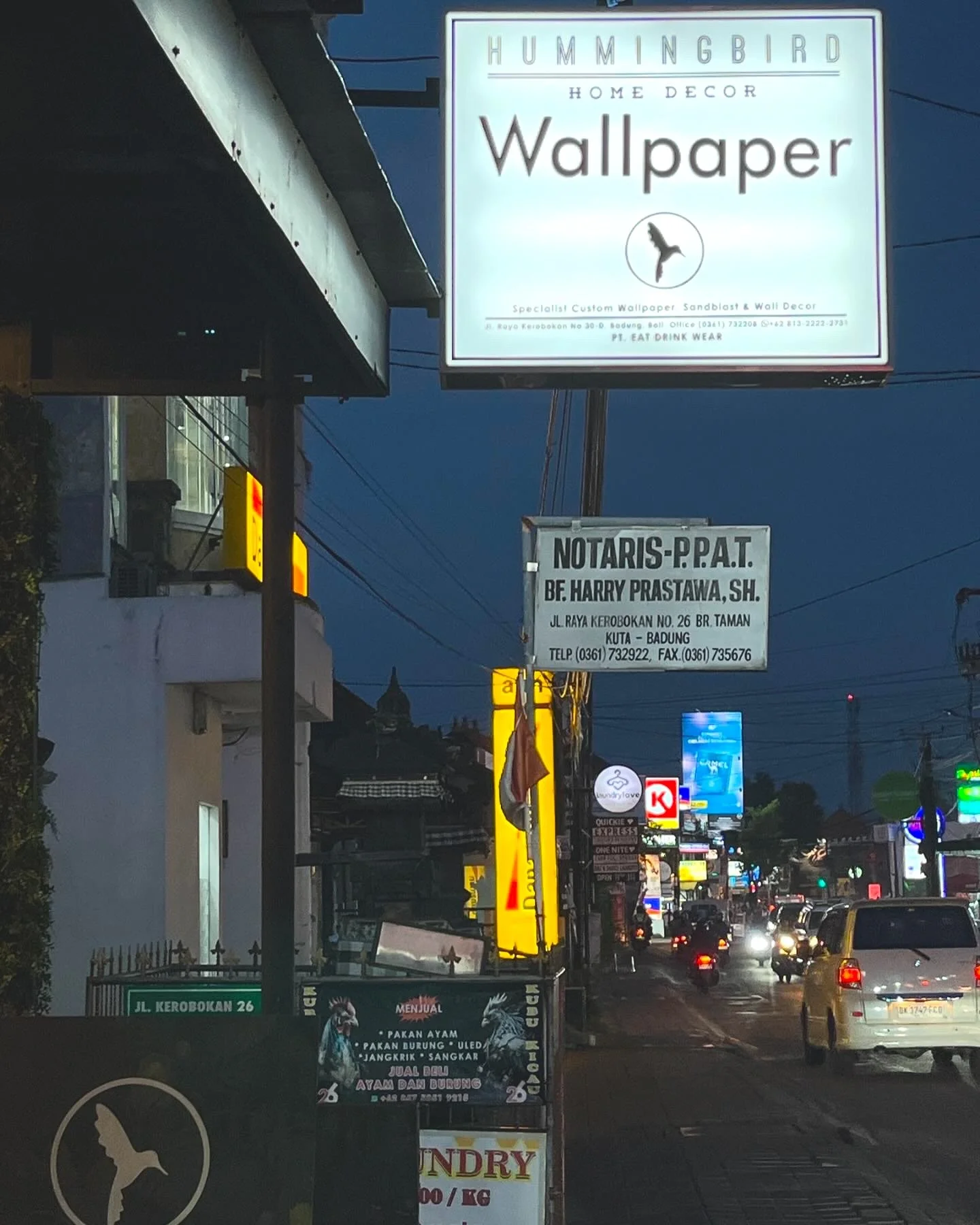 Wallpaper shop.JPG
