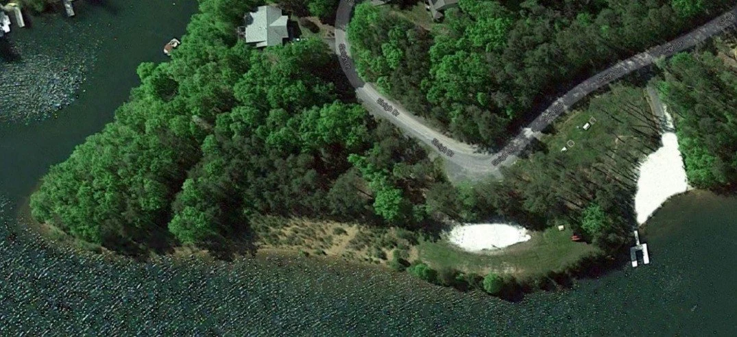 Lake Holiday VA Camping at Beach 2