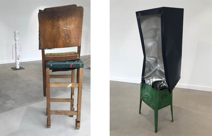 de la Cruz, Three legged Chair on Stool (2002) and Crate (Navy) (2018)