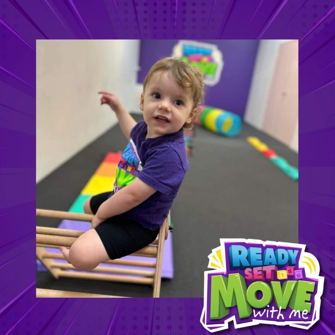Having a blast in @readysetdanceofficial Ready Set Move program!! The EXPLORE component of the program is so much fun as your little one makes their way around the room which is set up with obstacles like stepping stones, tunnels and sensory activiti