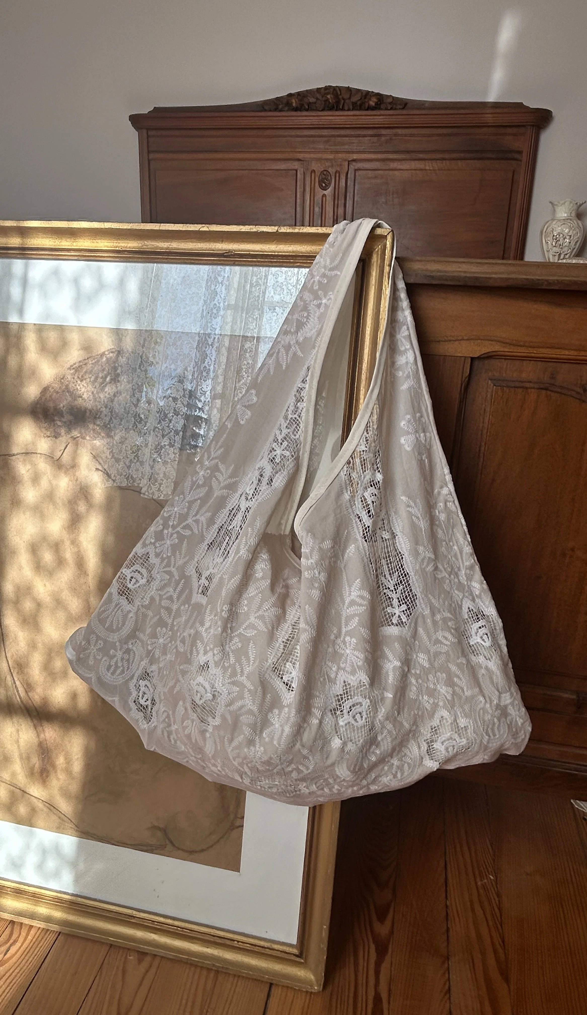 FOR LOVE OF THE MOON X FLORA BAG IN ALMOND