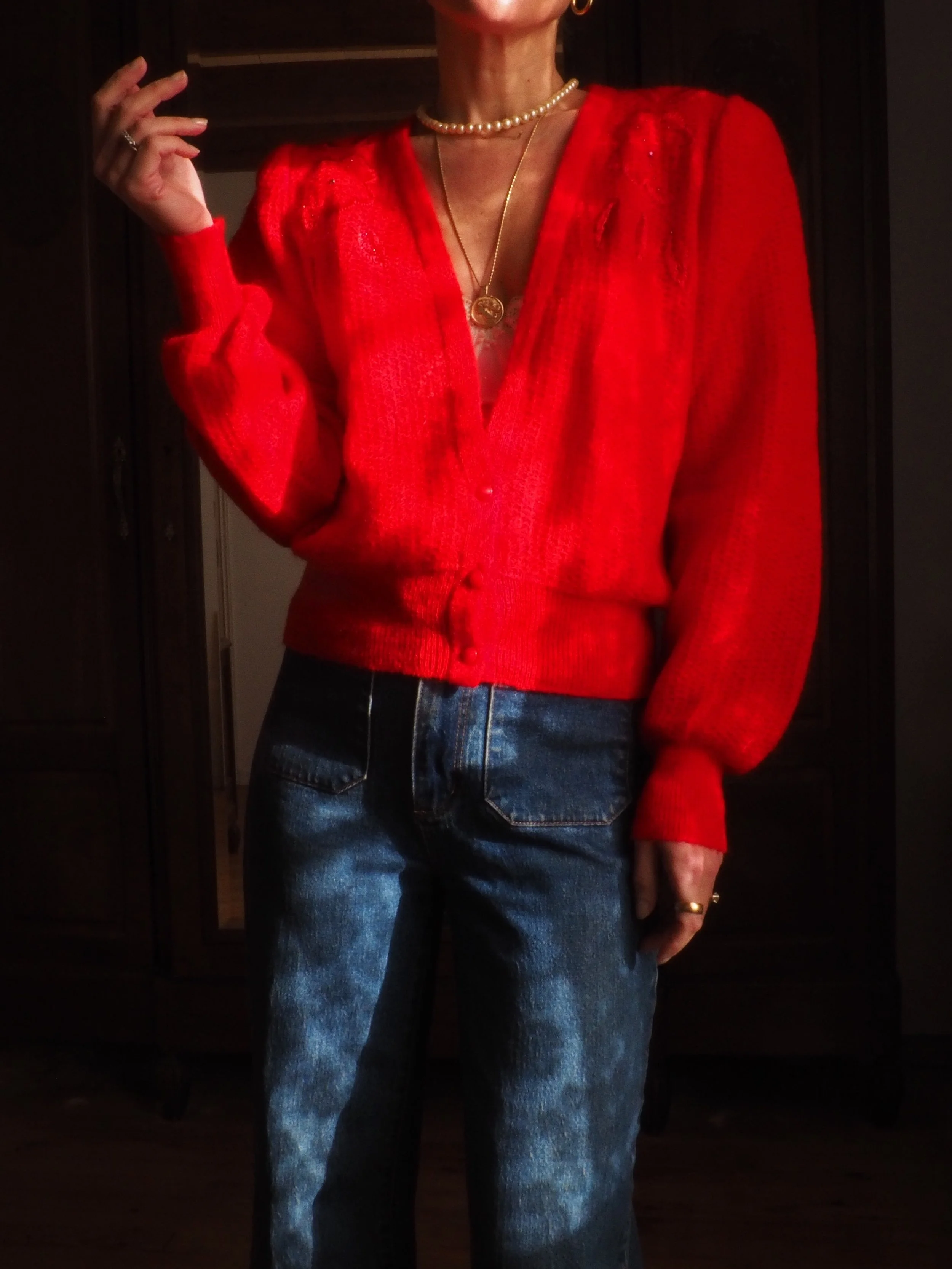 CHERRY VINTAGE CARDIGAN