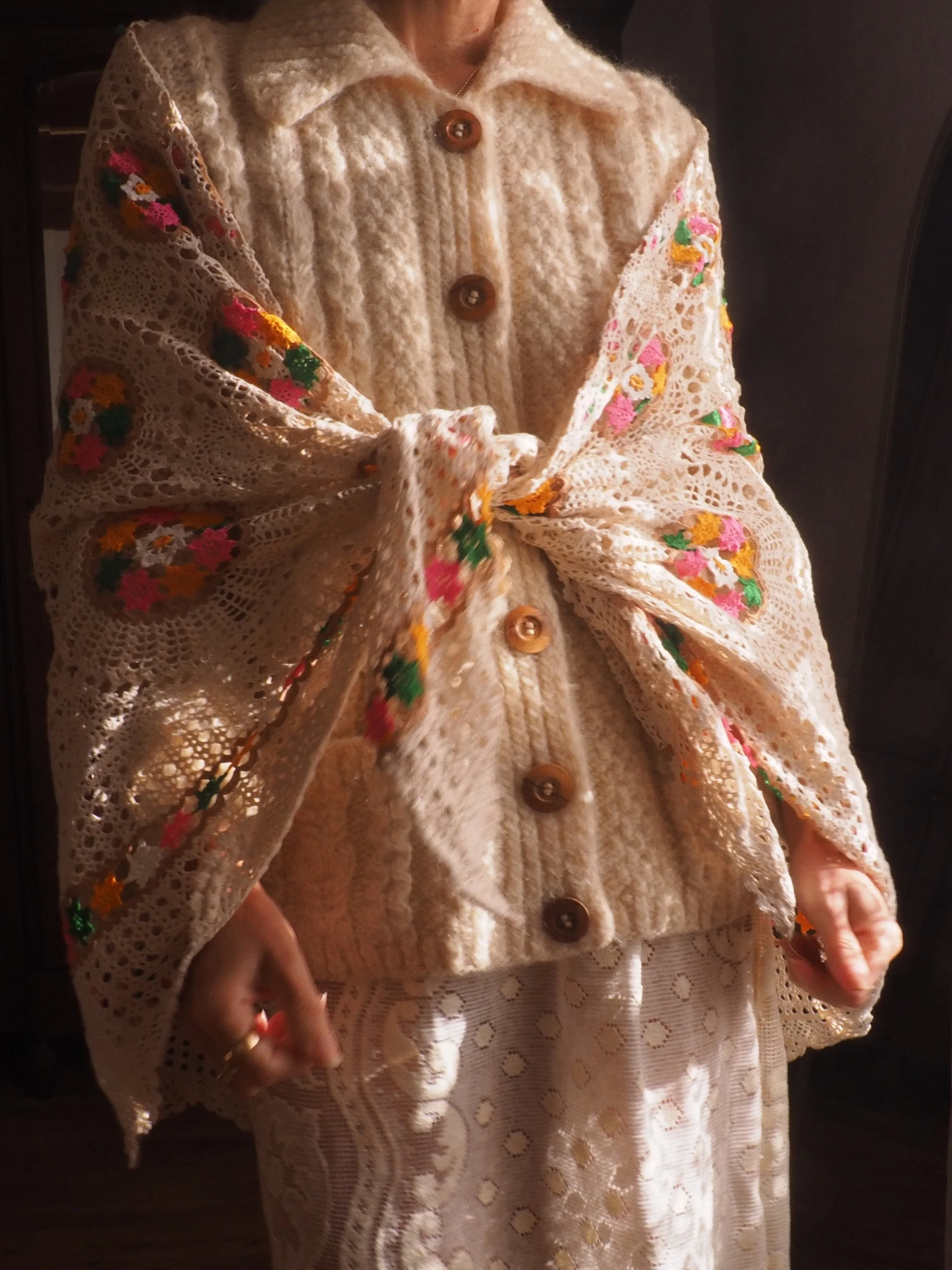 FOR LOVE OF THE MOON X CAMILLE SHAWL IN PORTO