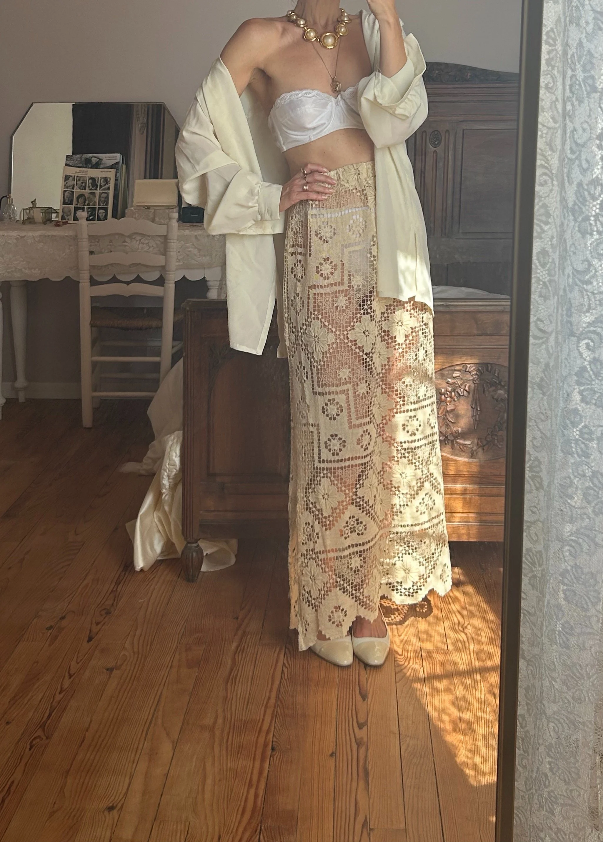 FOR LOVE OF THE MOON X CHLOE SKIRT IN CHESTNUT
