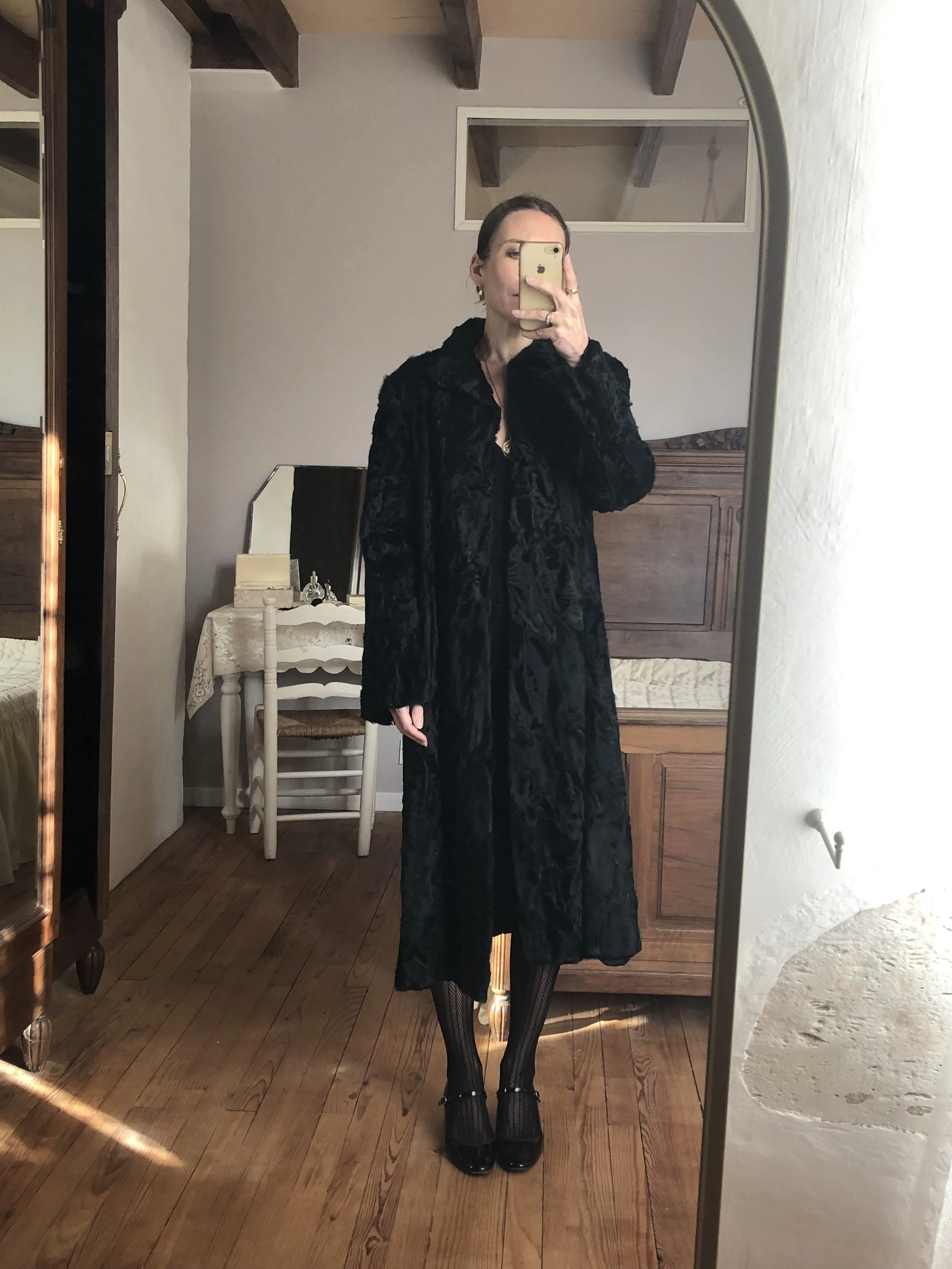 SHERRY VINTAGE PARISIAN FUR COAT