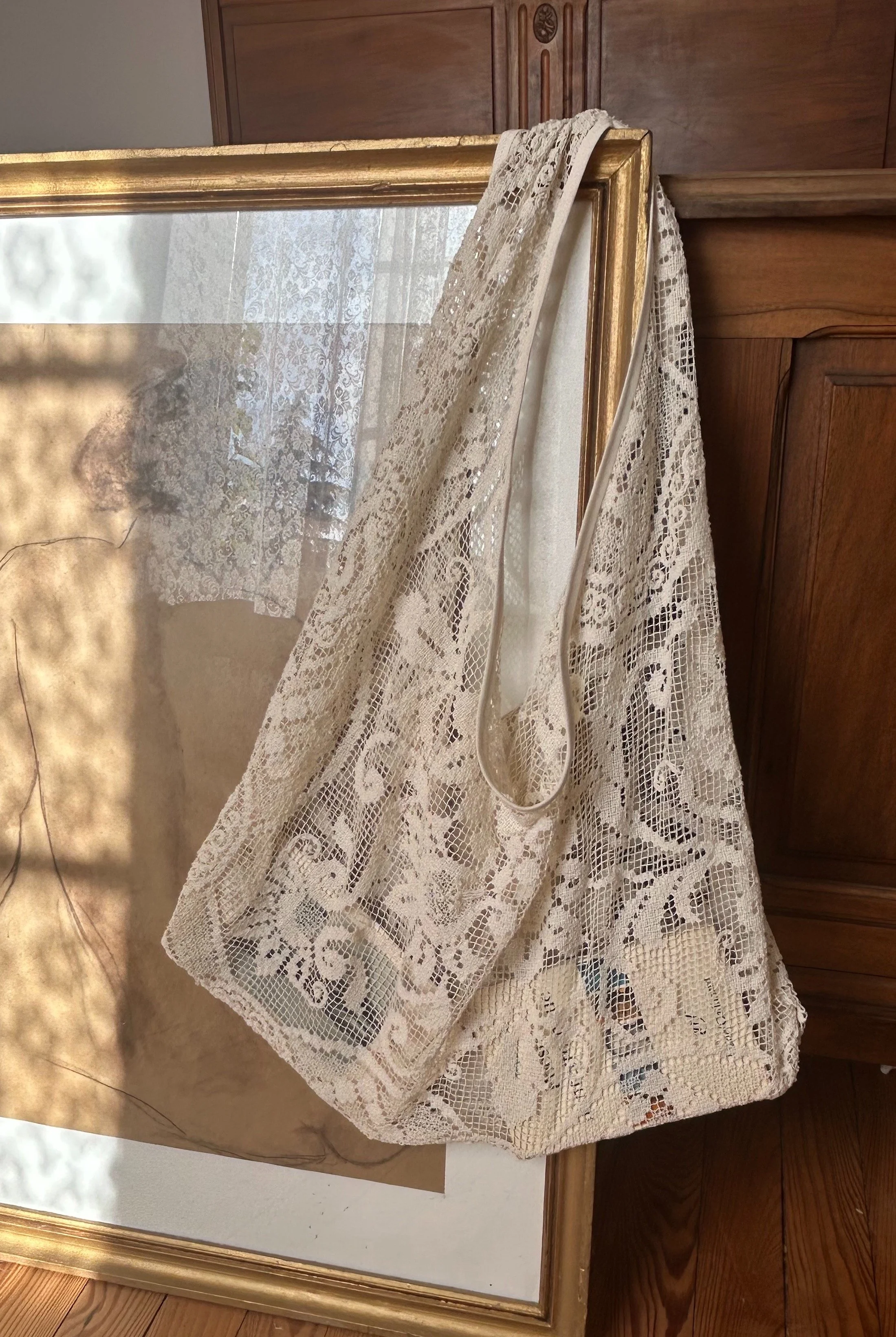 FOR LOVE OF THE MOON X FLORA BAG IN CREMA LACE