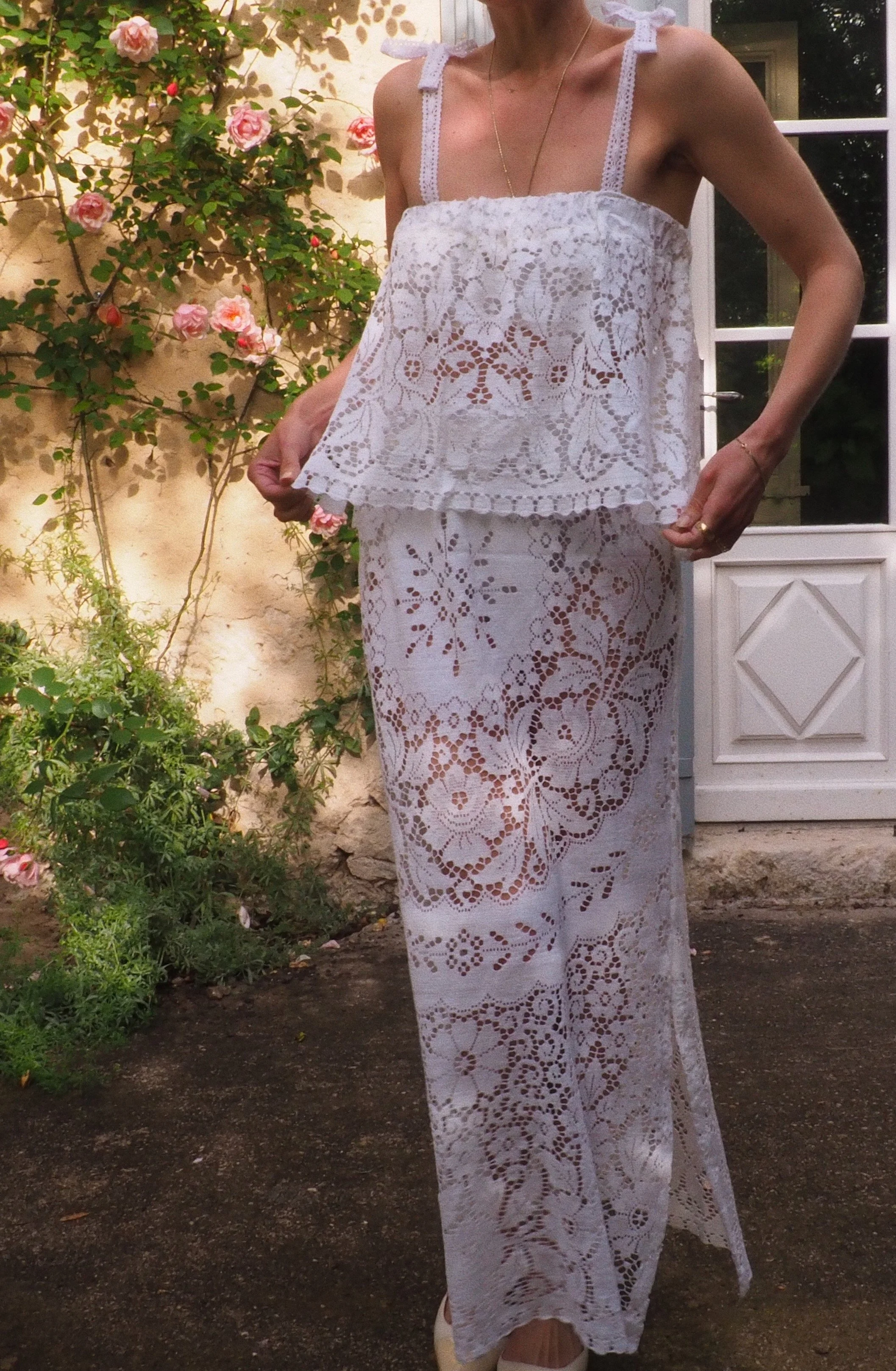 FOR LOVE OF THE MOON X CHLOE SET IN BARCELONA