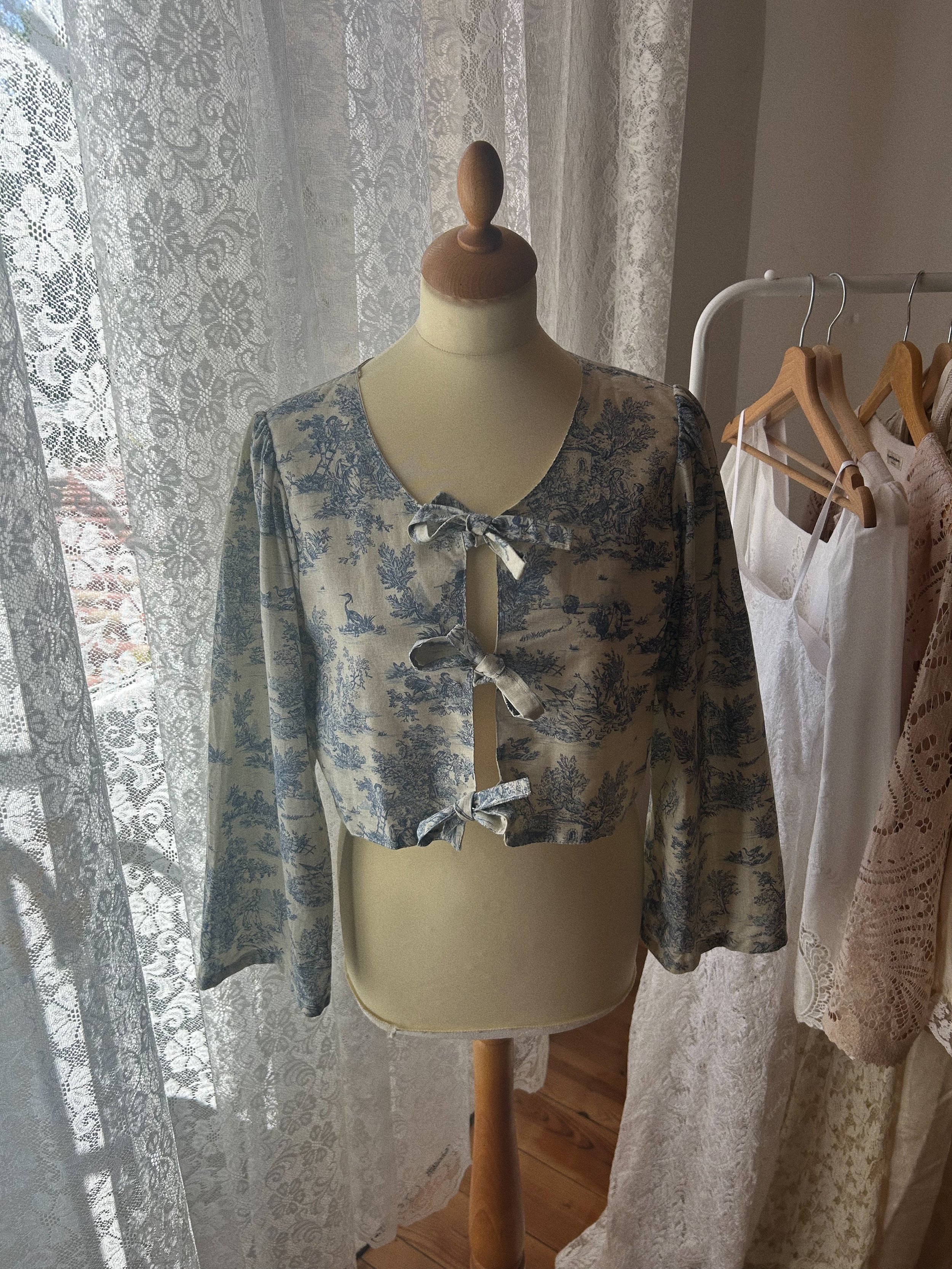 FOR LOVE OF THE MOON X ALMA BLOUSE IN PROVENCE