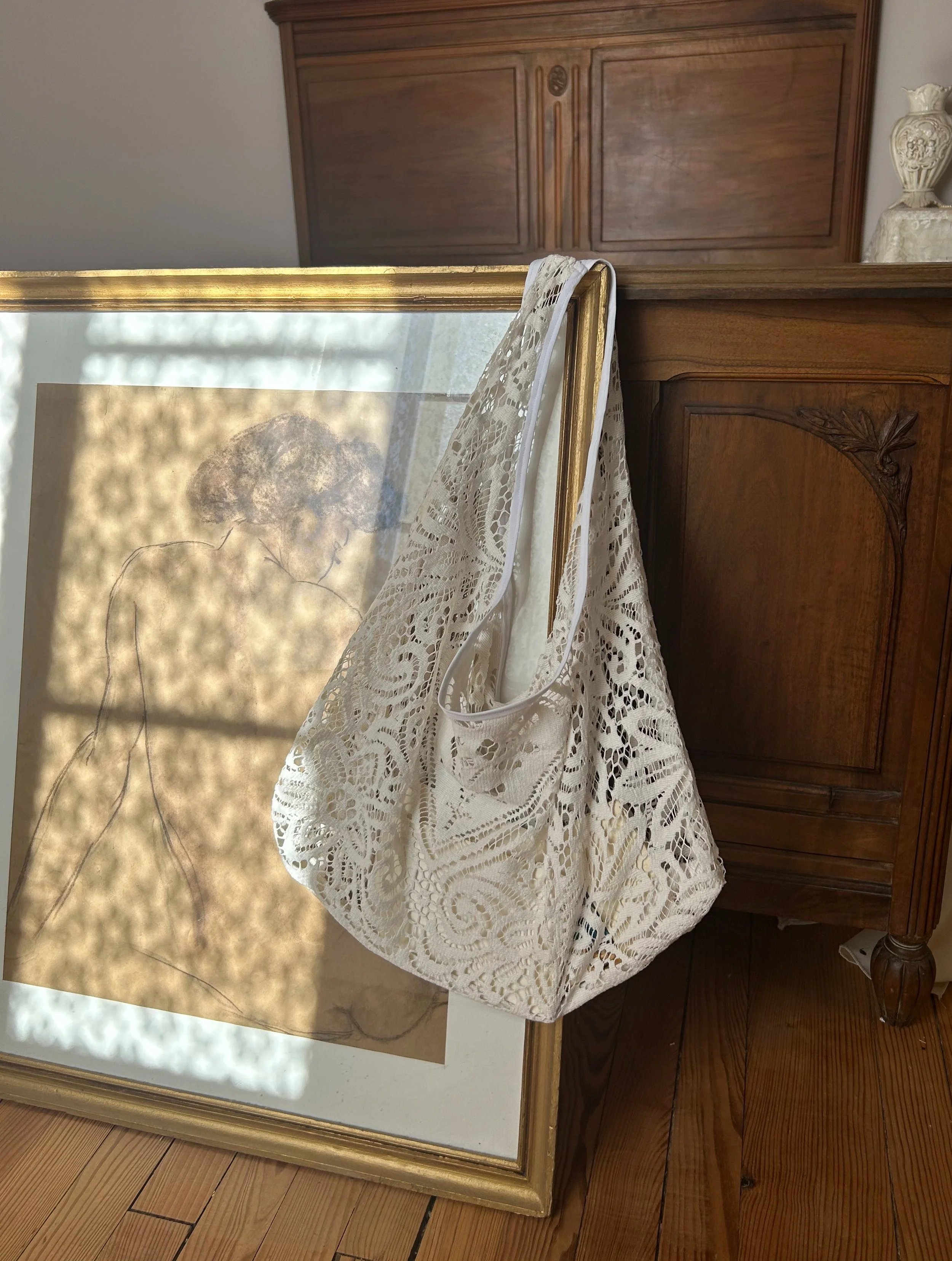 FOR LOVE OF THE MOON X FLORA BAG IN SEASHELL
