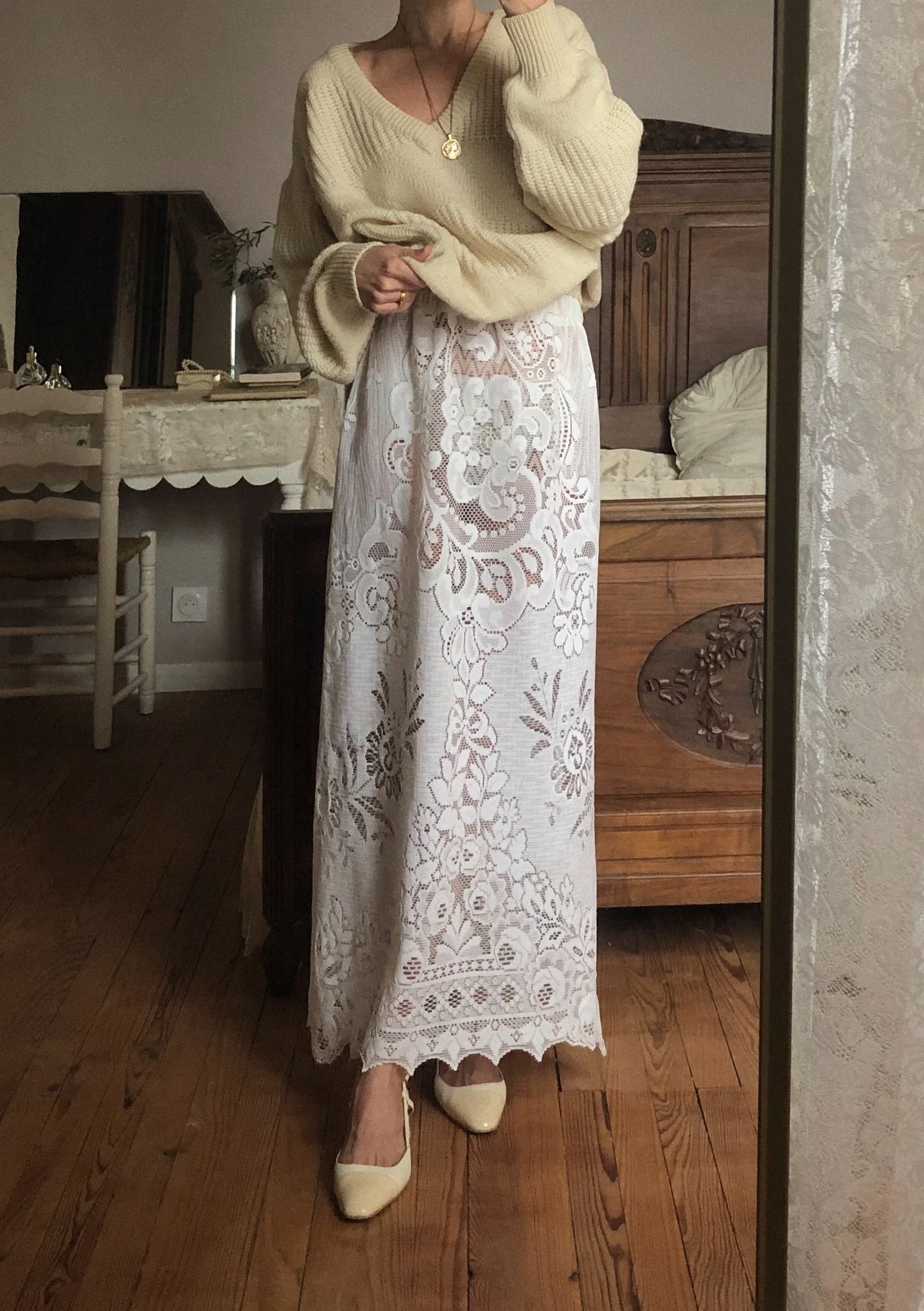 FOR LOVE OF THE MOON X CHLOE SKIRT IN PEONY