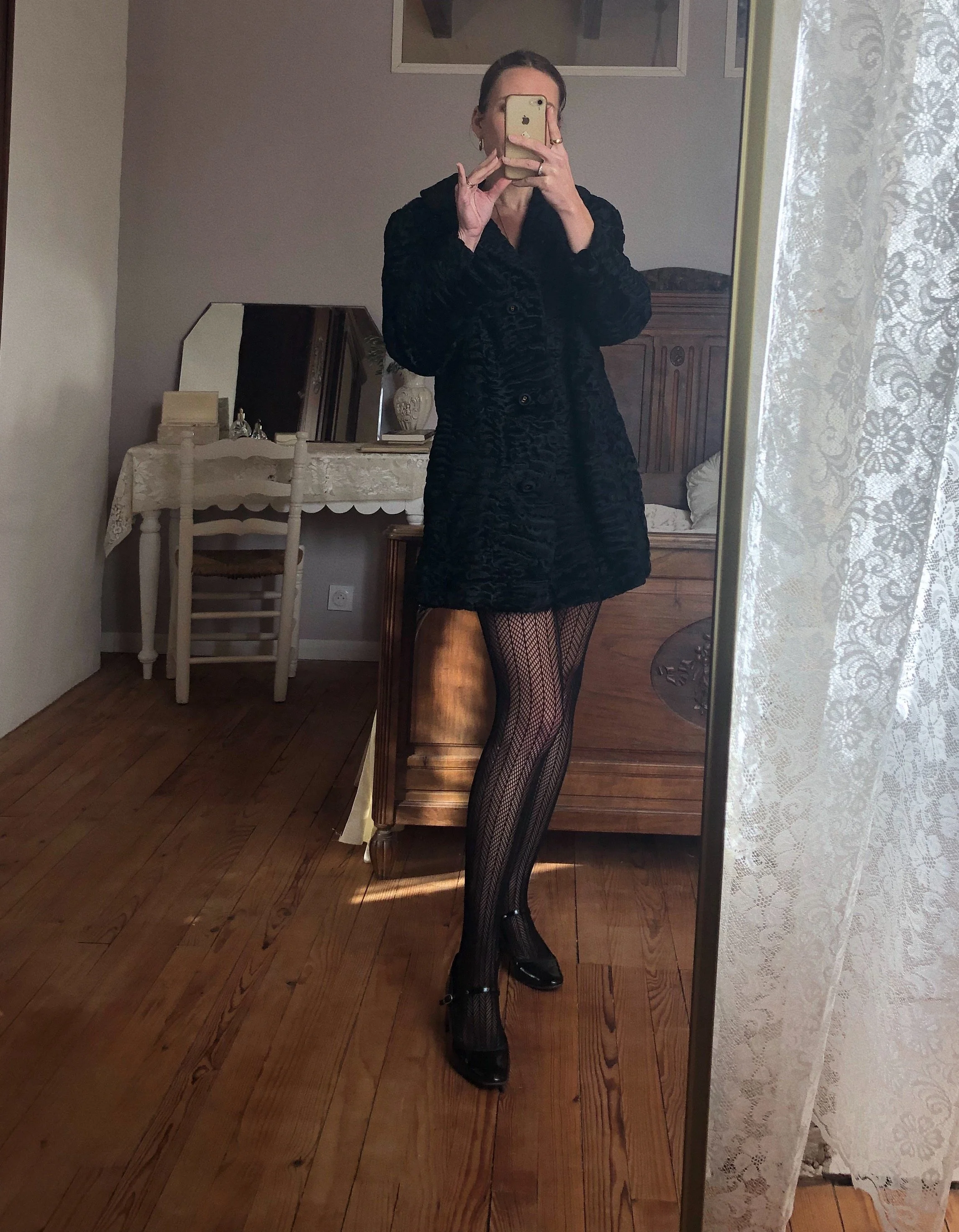 CECILIA VINTAGE 60s FRENCH COAT