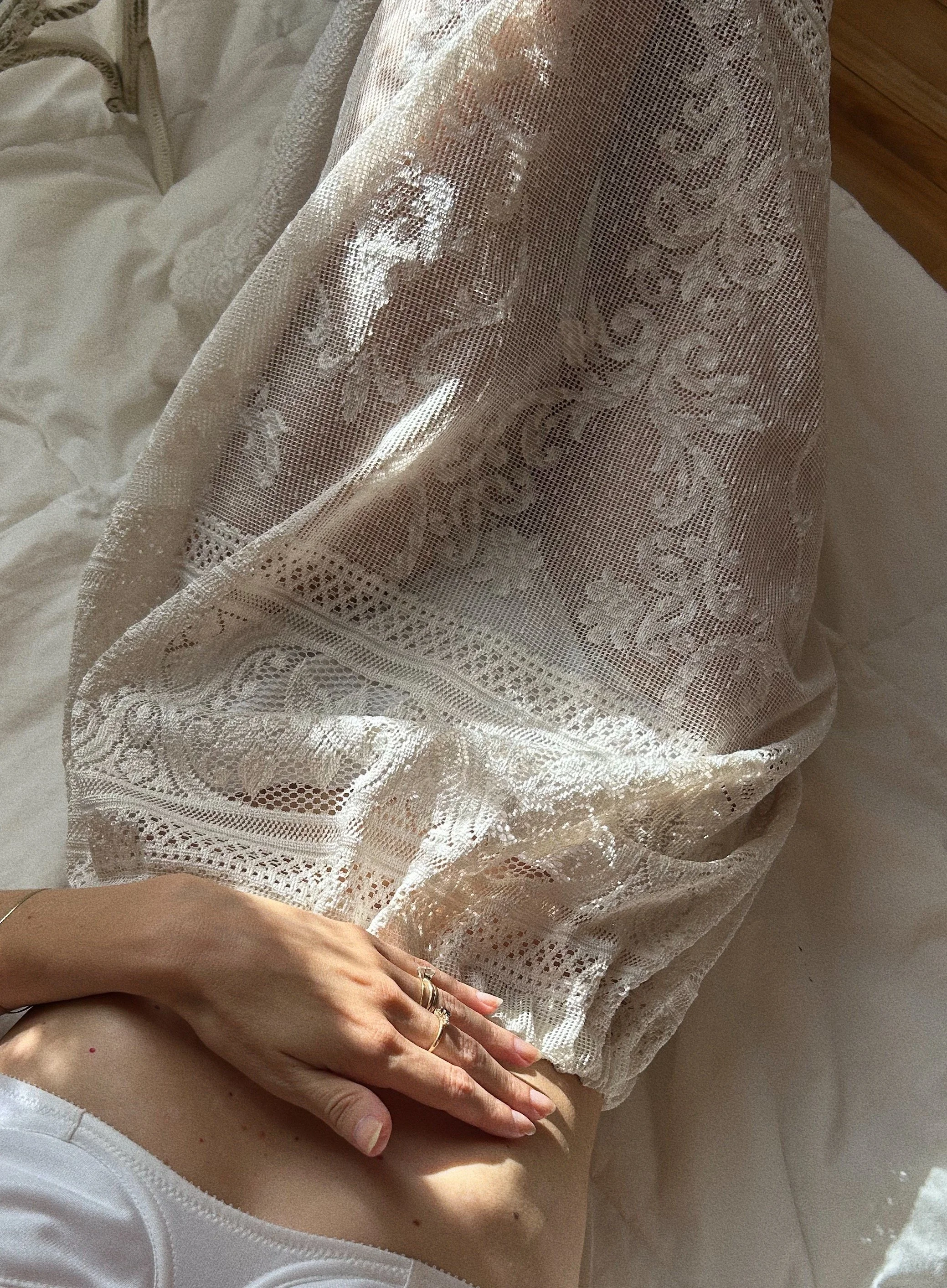 FOR LOVE OF THE MOON X CHLOE SKIRT IN NUDE FLEUR